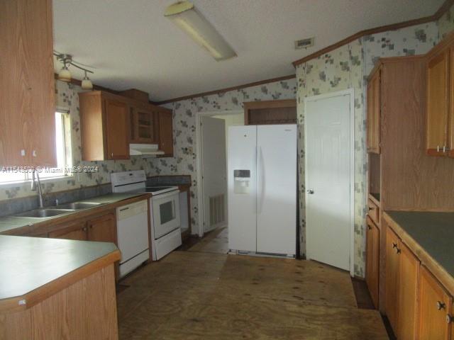 220 NE 12th Ave #211, Homestead, Florida 33030, 4 Bedrooms Bedrooms, ,2 BathroomsBathrooms,Residential,For Sale,220 NE 12th Ave #211,A11548500