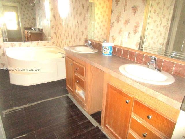 220 12th Ave #211, Homestead, FL, 33030 United States, 4 Bedrooms Bedrooms, ,2 BathroomsBathrooms,Residential,For Sale,12th Ave #211,A11548500