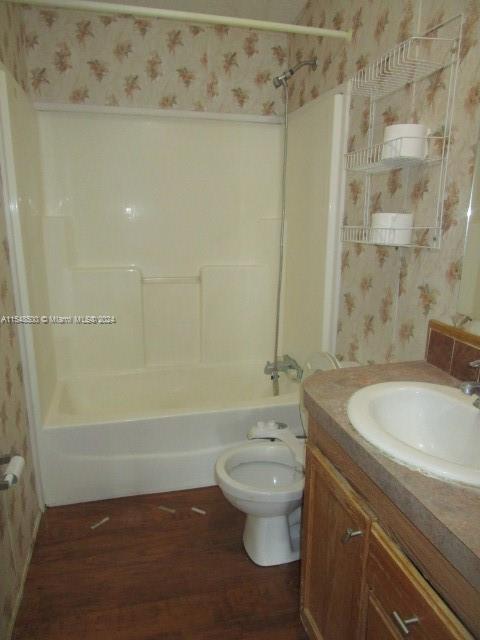 220 NE 12th Ave #211, Homestead, Florida 33030, 4 Bedrooms Bedrooms, ,2 BathroomsBathrooms,Residential,For Sale,220 NE 12th Ave #211,A11548500