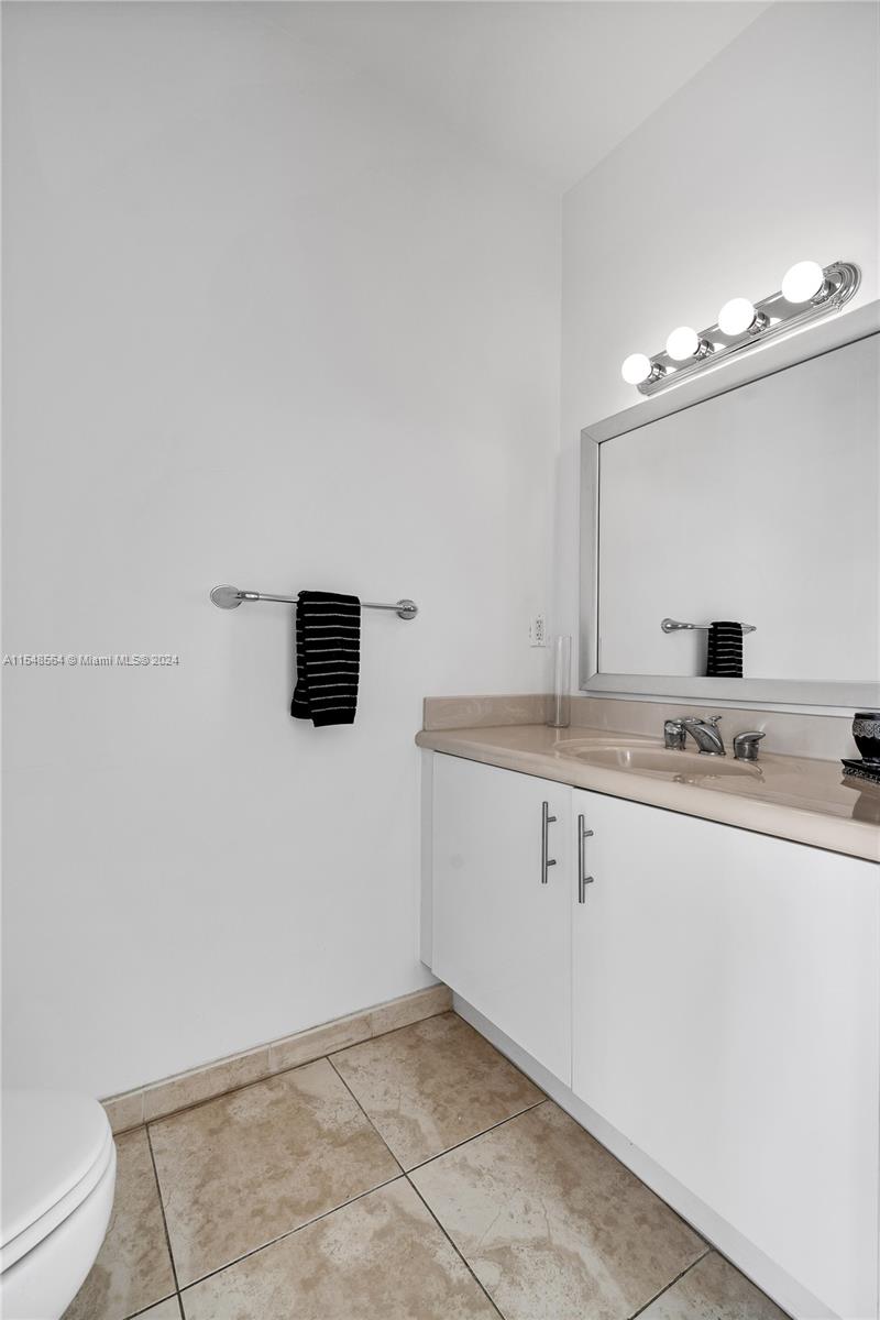 7900 Harbor Island Dr PH22, North Bay Village, Florida 33141, 2 Bedrooms Bedrooms, ,2 BathroomsBathrooms,Residential,For Sale,7900 Harbor Island Dr PH22,A11548564