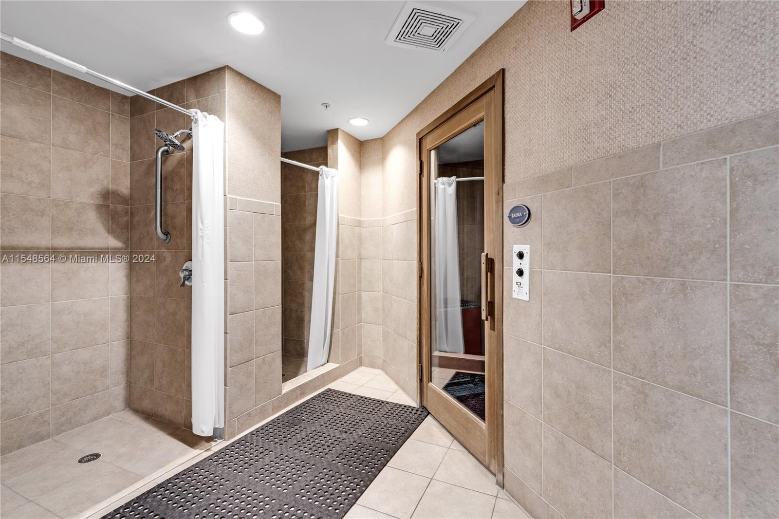 7900 Harbor Island Dr PH22, North Bay Village, Florida 33141, 2 Bedrooms Bedrooms, ,2 BathroomsBathrooms,Residential,For Sale,7900 Harbor Island Dr PH22,A11548564