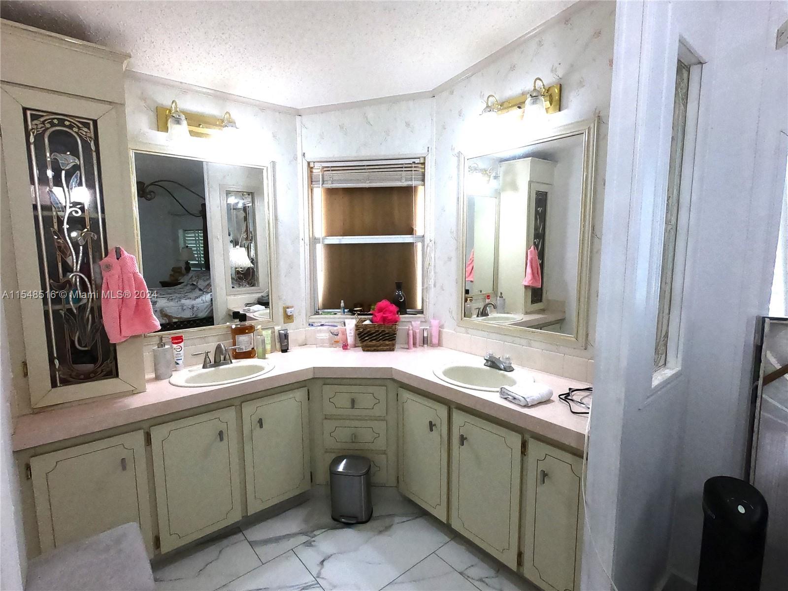 35303 SW 180th Ave unit 302, Homestead, Florida 33034, 3 Bedrooms Bedrooms, ,2 BathroomsBathrooms,Residential,For Sale,35303 SW 180th Ave unit 302,A11548516
