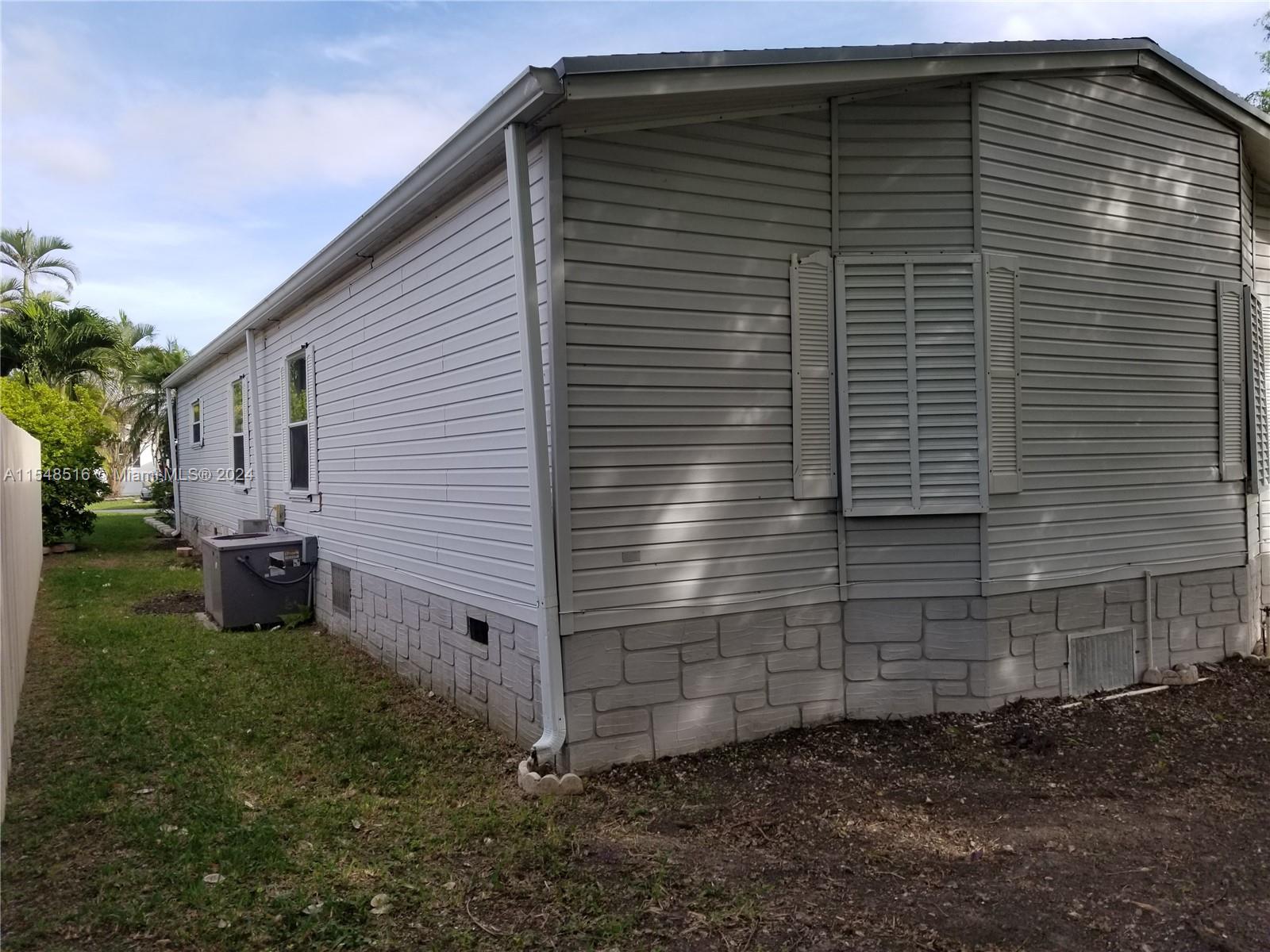 35303 SW 180th Ave unit 302, Homestead, Florida 33034, 3 Bedrooms Bedrooms, ,2 BathroomsBathrooms,Residential,For Sale,35303 SW 180th Ave unit 302,A11548516