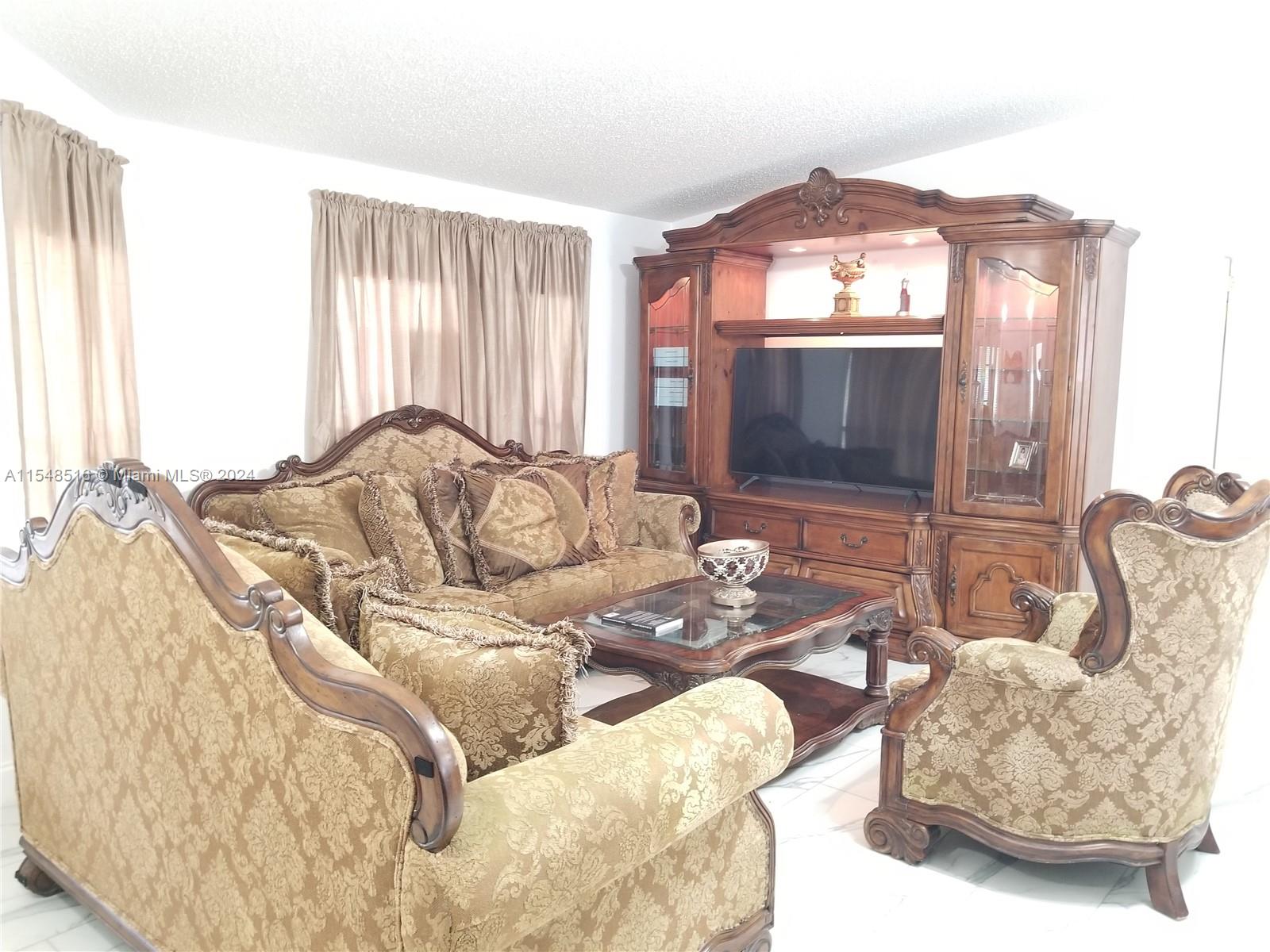 35303 SW 180th Ave unit 302, Homestead, Florida 33034, 3 Bedrooms Bedrooms, ,2 BathroomsBathrooms,Residential,For Sale,35303 SW 180th Ave unit 302,A11548516