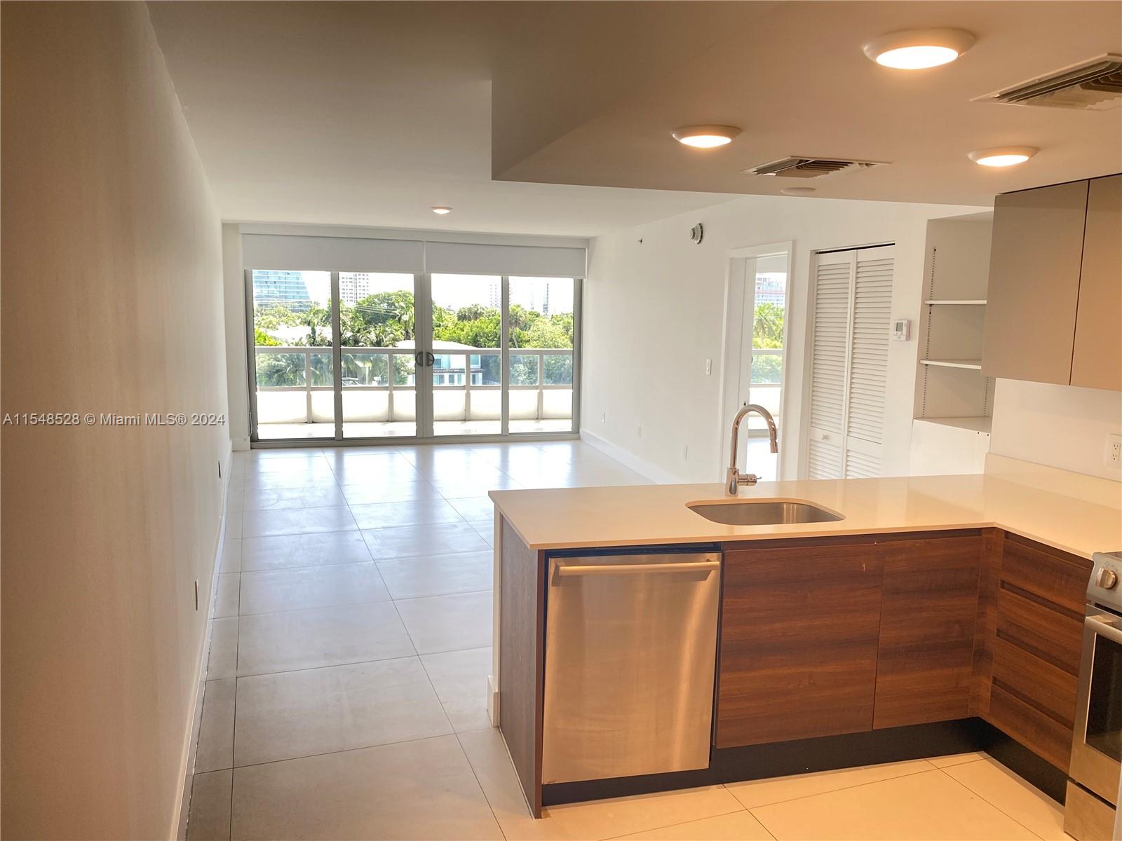 9261 Bay Harbor Dr, Bay Harbor Islands, FL, 33154 United States, 1 Bedroom Bedrooms, ,2 BathroomsBathrooms,Residential,For Sale,Bay Harbor Dr,A11548528