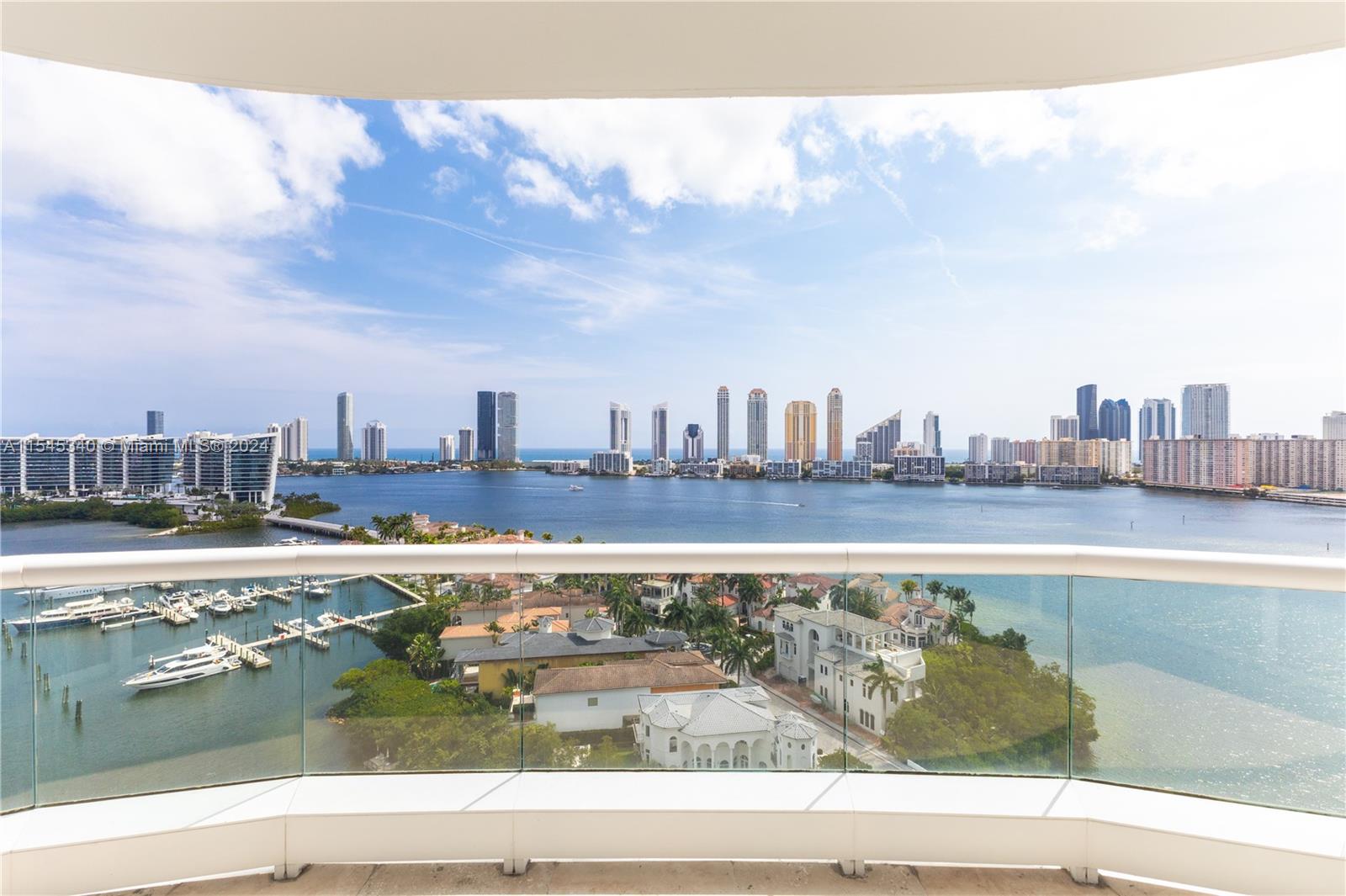 6000 Island Blvd, Aventura, FL, 33160 United States, 3 Bedrooms Bedrooms, ,2 BathroomsBathrooms,Residential,For Sale,Island Blvd,A11545340