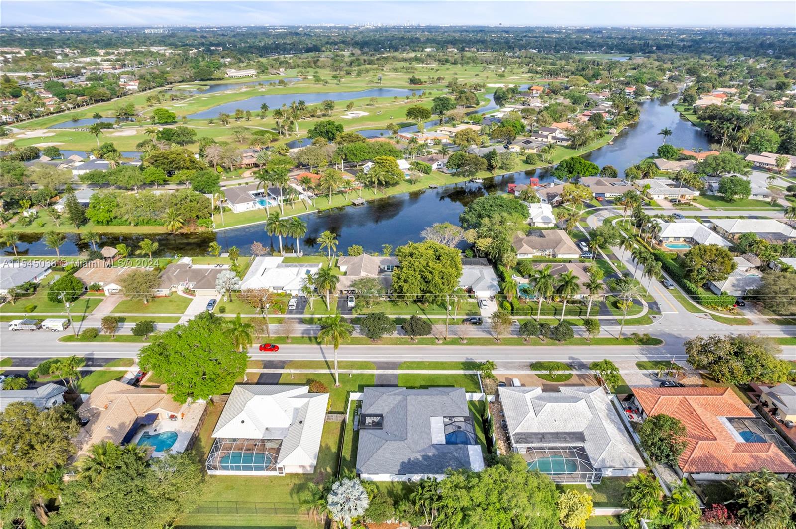 261 El Dorado Pkwy, Plantation, FL, 33317 United States, 5 Bedrooms Bedrooms, ,3 BathroomsBathrooms,Residential,For Sale,El Dorado Pkwy,A11545038