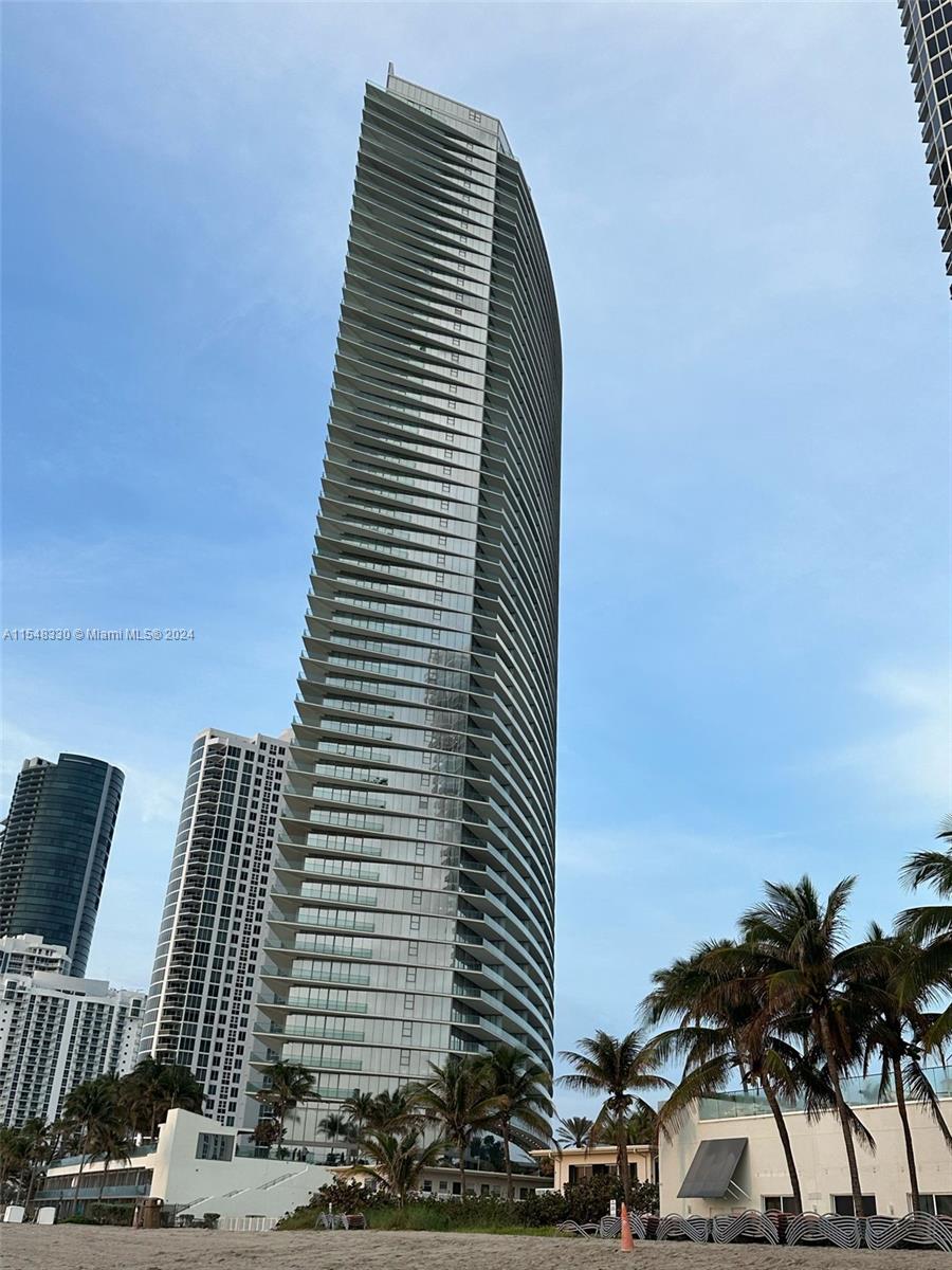 18975  Collins Ave #2201 For Sale A11548330, FL