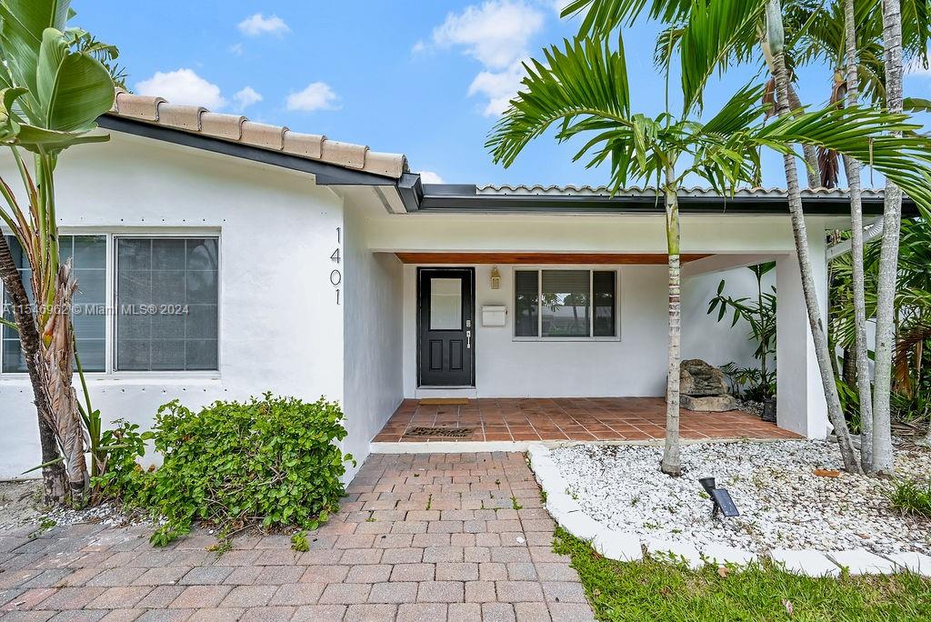 1401 14th St, Fort Lauderdale, FL, 33304 United States, 3 Bedrooms Bedrooms, ,2 BathroomsBathrooms,Residential,For Sale,14th St,A11546962