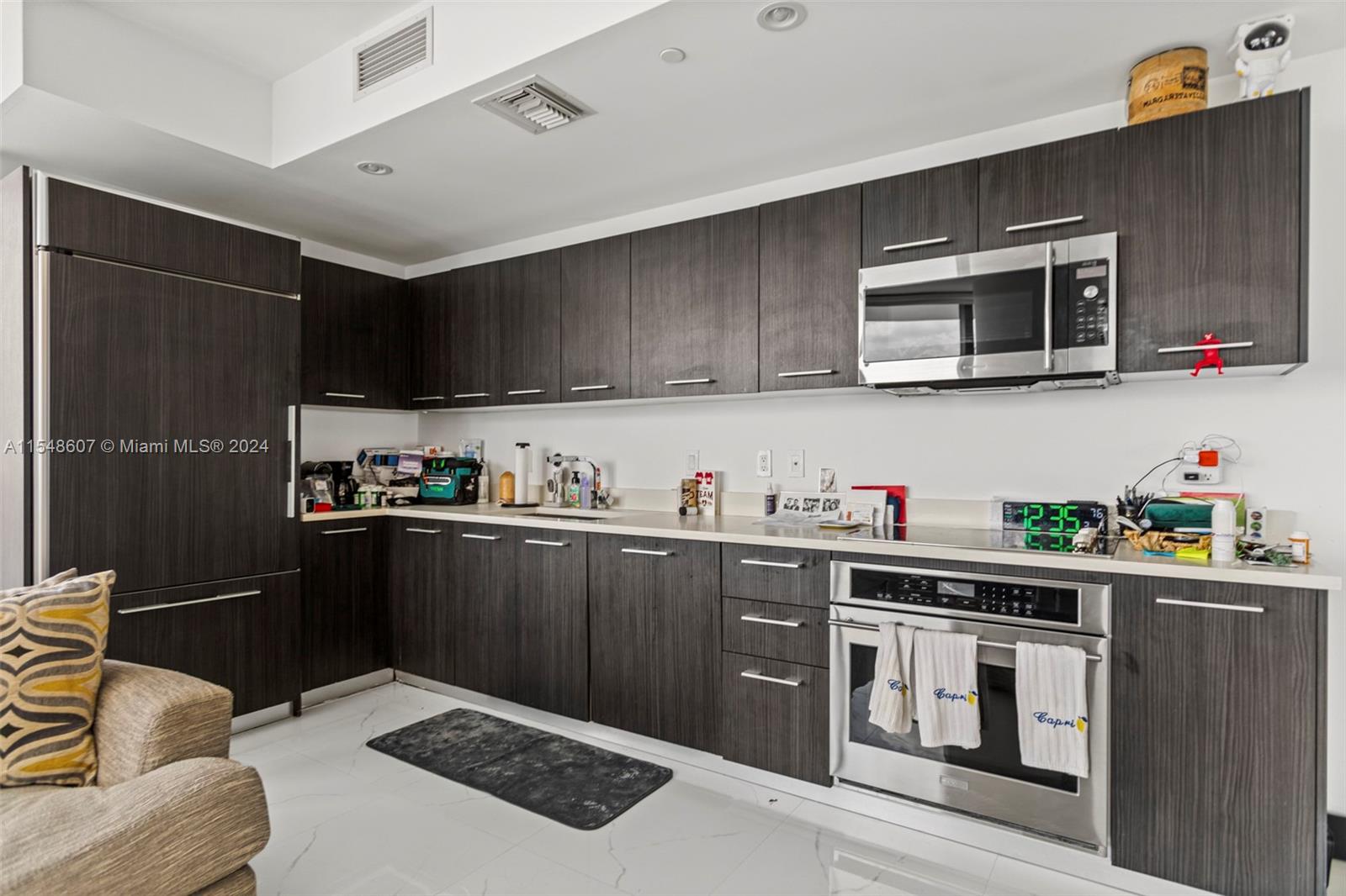 45 SW 9th St 3506, Miami, Florida 33130, 2 Bedrooms Bedrooms, ,2 BathroomsBathrooms,Residential,For Sale,45 SW 9th St 3506,A11548607
