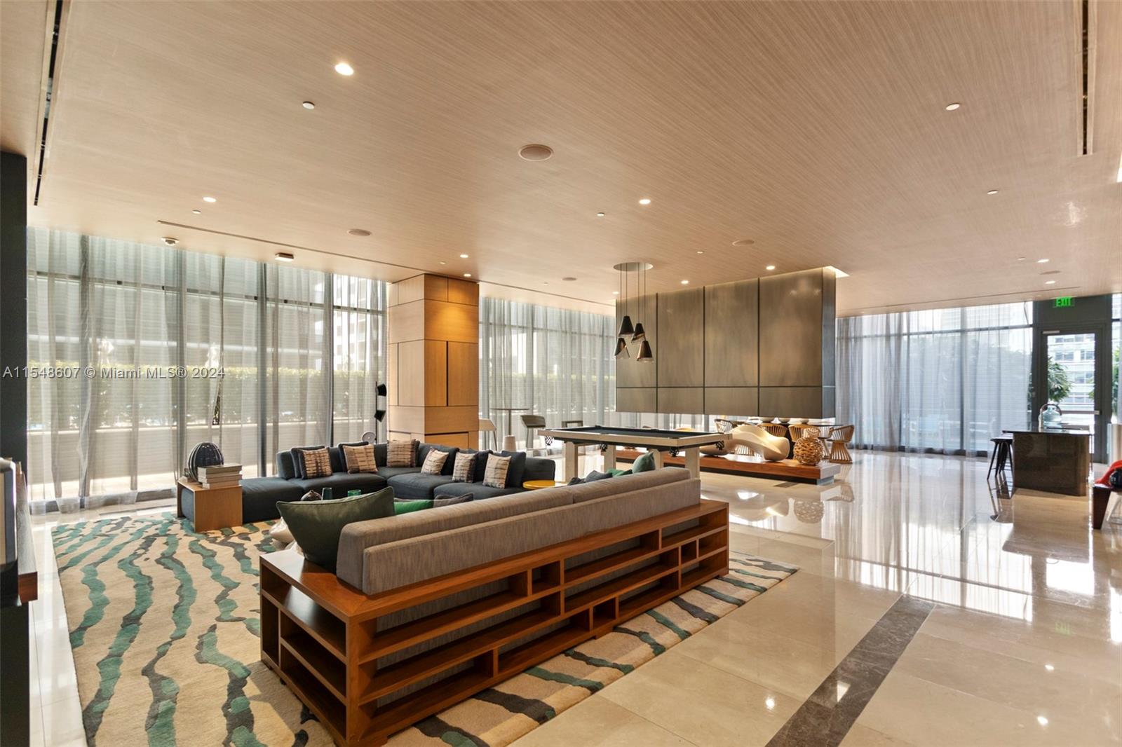 45 SW 9th St 3506, Miami, Florida 33130, 2 Bedrooms Bedrooms, ,2 BathroomsBathrooms,Residential,For Sale,45 SW 9th St 3506,A11548607