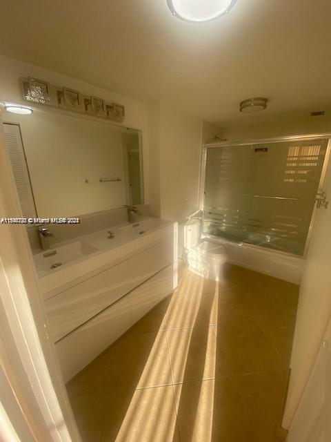 600 Three Islands Blvd 610, Hallandale Beach, Florida 33009, 1 Bedroom Bedrooms, ,1 BathroomBathrooms,Residentiallease,For Rent,600 Three Islands Blvd 610,A11548723