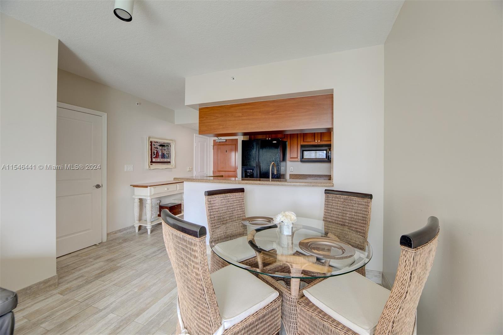 347 N New River Dr E 1505, Fort Lauderdale, Florida 33301, 2 Bedrooms Bedrooms, ,2 BathroomsBathrooms,Residential,For Sale,347 N New River Dr E 1505,A11546441