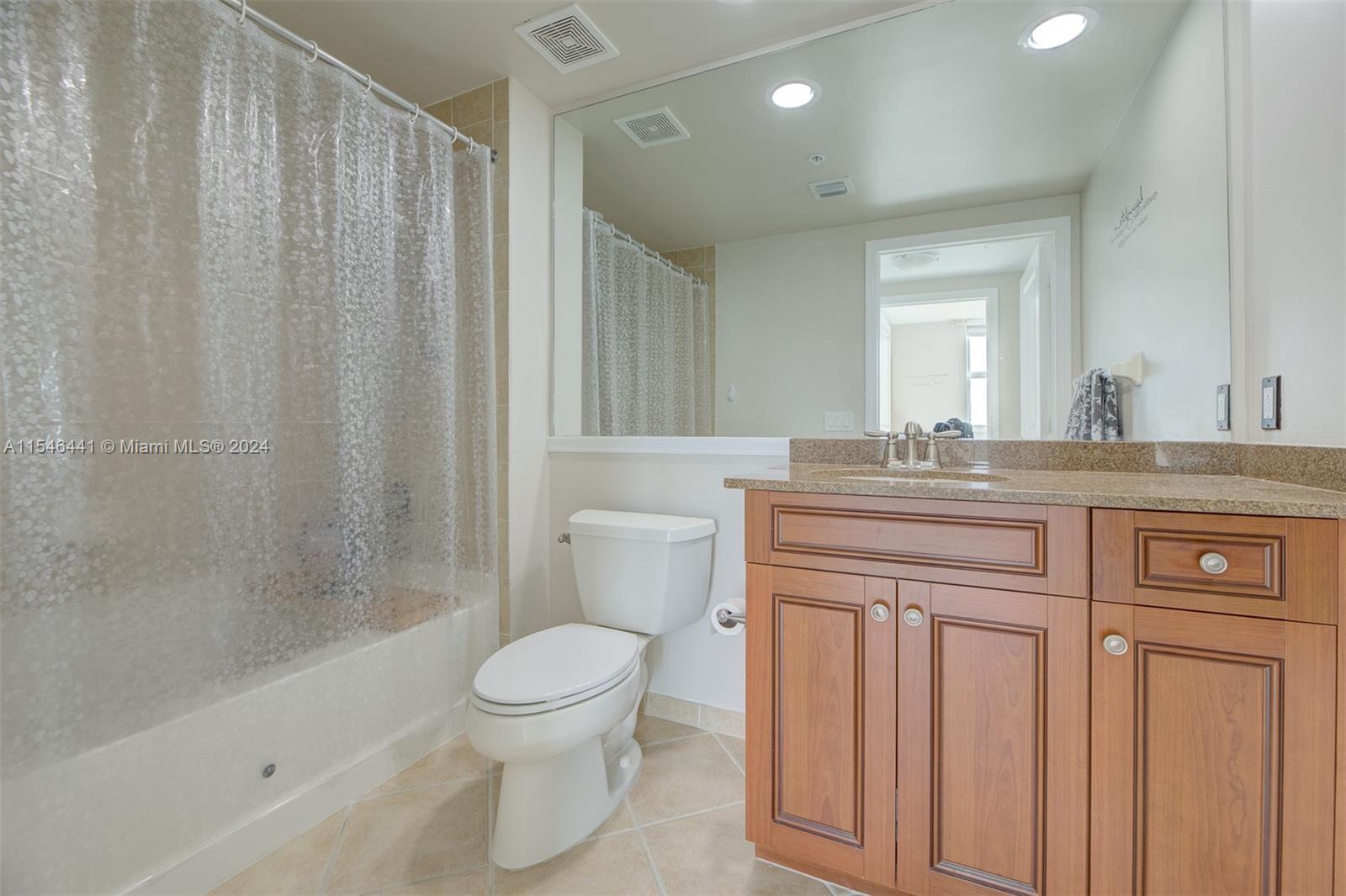 347 N New River Dr E 1505, Fort Lauderdale, Florida 33301, 2 Bedrooms Bedrooms, ,2 BathroomsBathrooms,Residential,For Sale,347 N New River Dr E 1505,A11546441