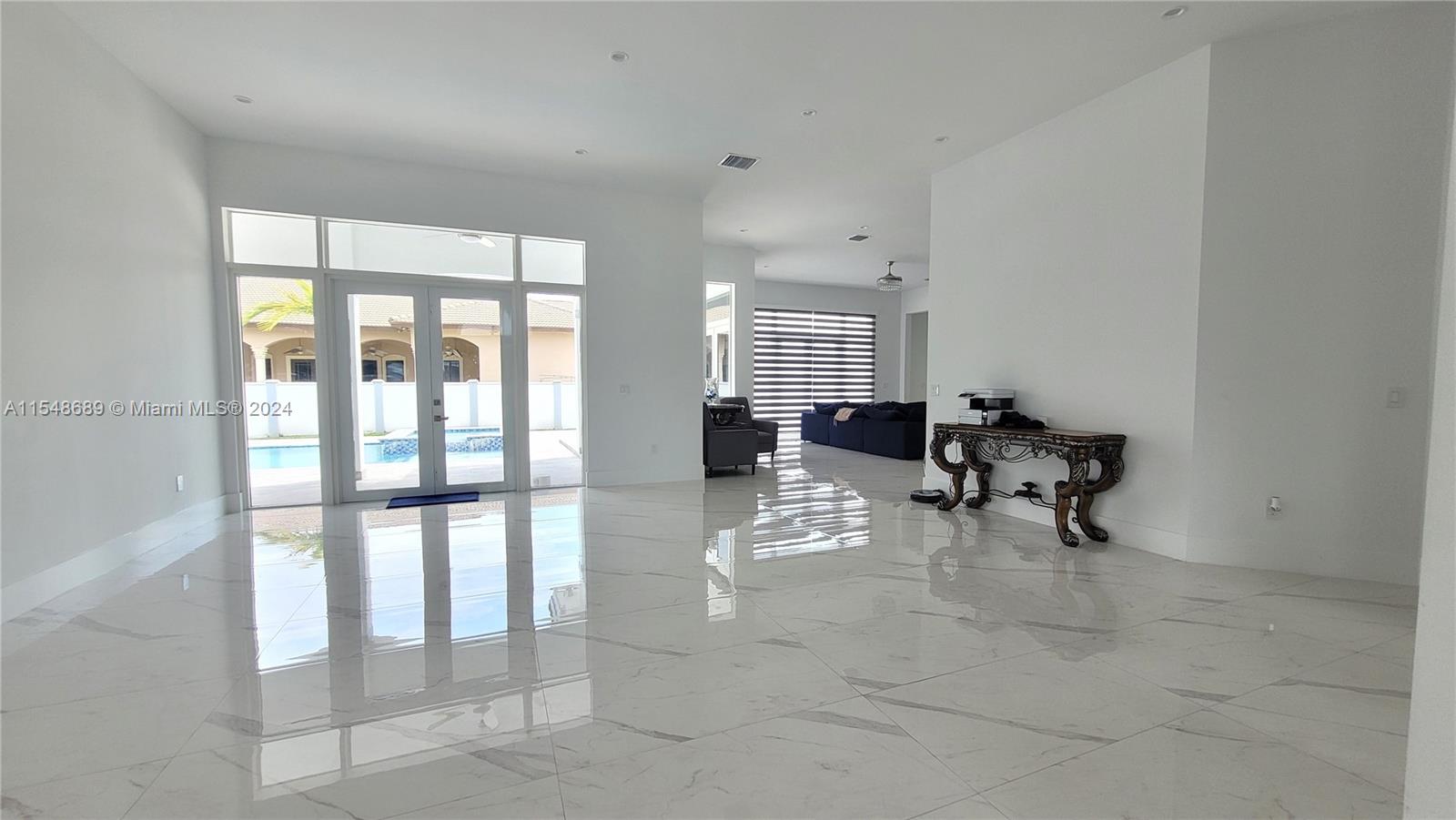 19301 135th Ct, Miami, FL, 33177 United States, 5 Bedrooms Bedrooms, ,4 BathroomsBathrooms,Residential,For Sale,135th Ct,A11548689