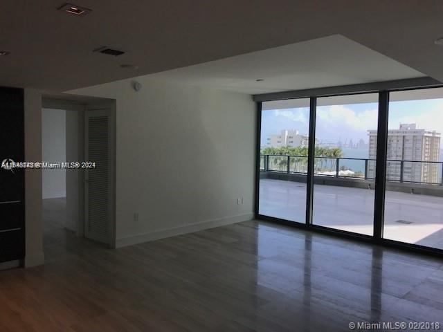 1451 Brickell Ave, Miami, FL, 33131 United States, 1 Bedroom Bedrooms, ,1 BathroomBathrooms,Residential,For Sale,Brickell Ave,A11548743