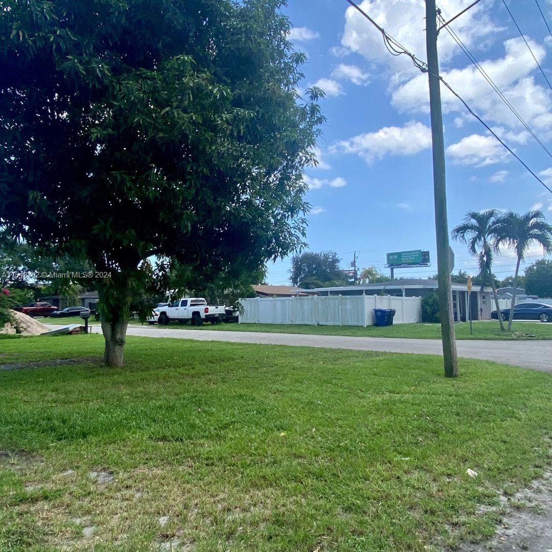 1019 63rd Ave, Hollywood, FL, 33024 United States, 2 Bedrooms Bedrooms, ,1 BathroomBathrooms,Residential,For Sale,63rd Ave,A11548762