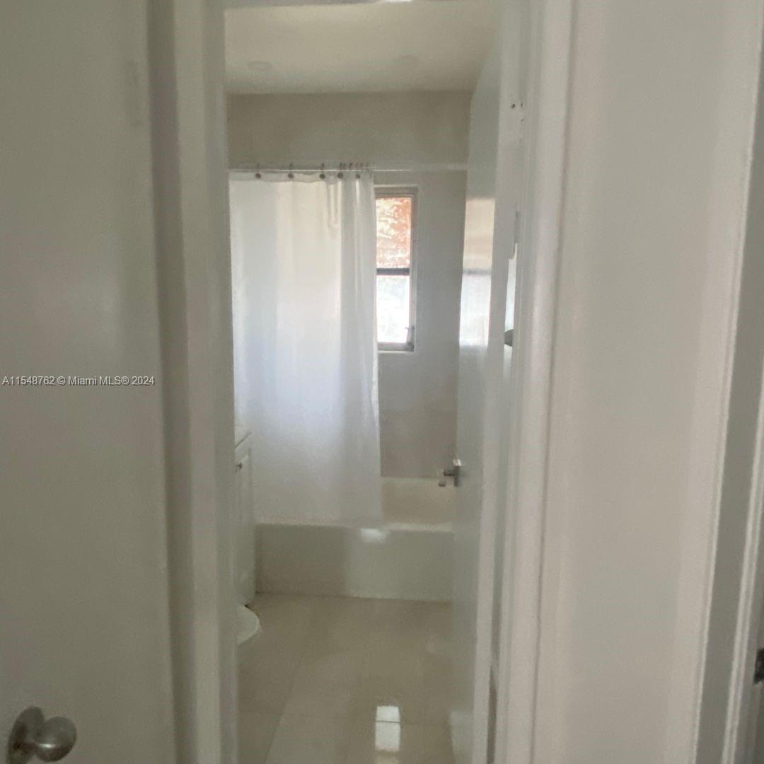 1019 63rd Ave, Hollywood, FL, 33024 United States, 2 Bedrooms Bedrooms, ,1 BathroomBathrooms,Residential,For Sale,63rd Ave,A11548762