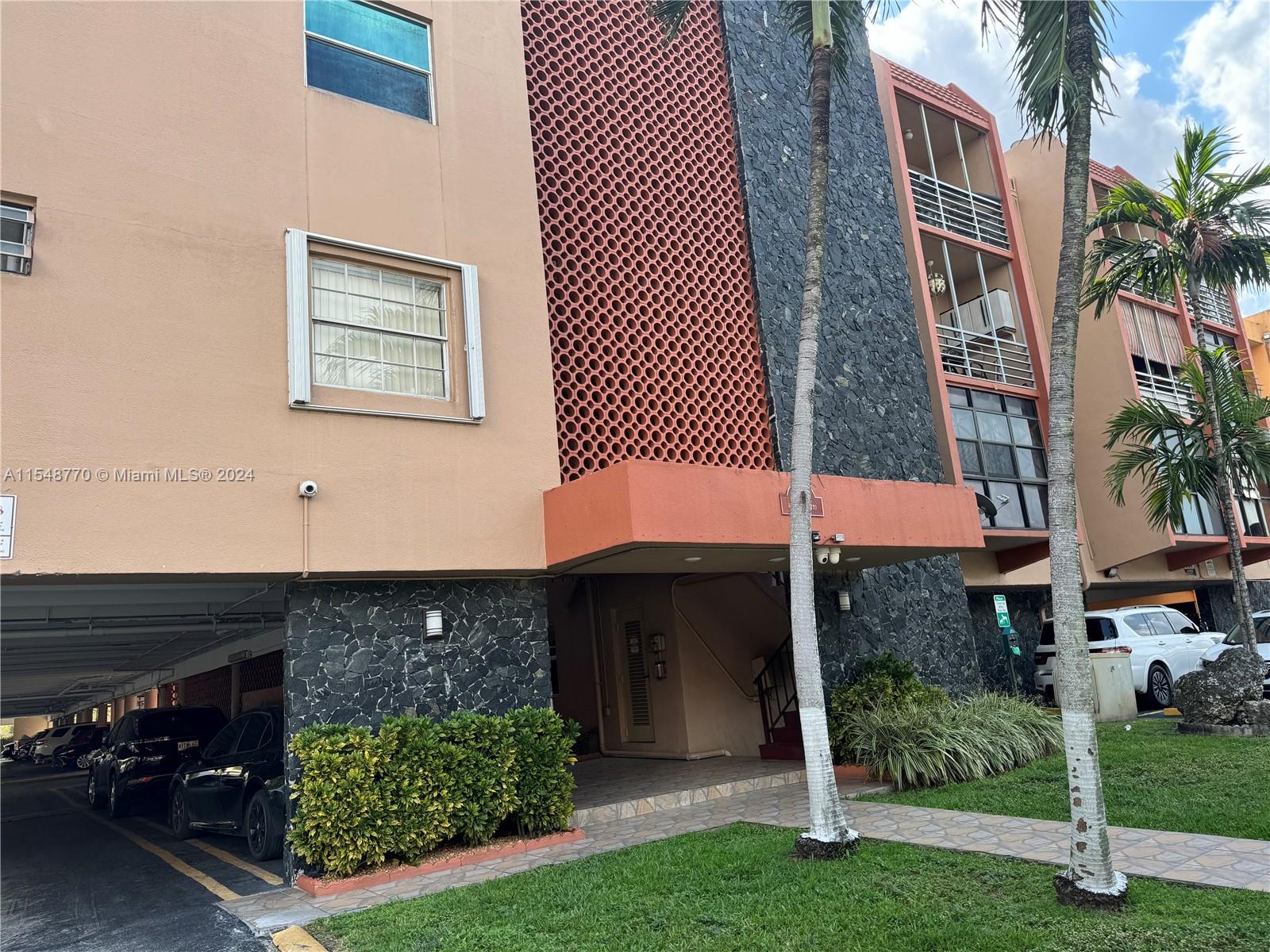 6095 19th Ave, Hialeah, FL, 33012 United States, 1 Bedroom Bedrooms, ,1 BathroomBathrooms,Residential,For Sale,19th Ave,A11548770