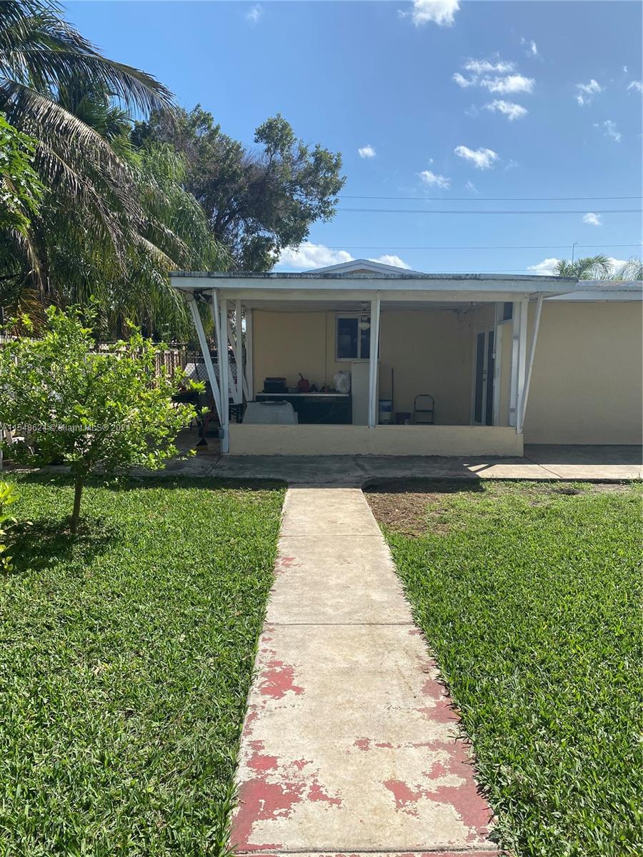 17225 302nd St, Homestead, FL, 33030 United States, 3 Bedrooms Bedrooms, ,2 BathroomsBathrooms,Residential,For Sale,302nd St,A11548624