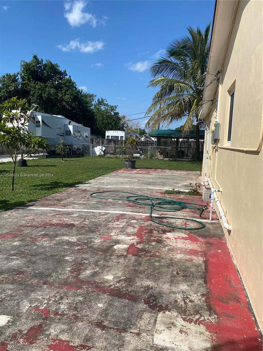 17225 302nd St, Homestead, FL, 33030 United States, 3 Bedrooms Bedrooms, ,2 BathroomsBathrooms,Residential,For Sale,302nd St,A11548624