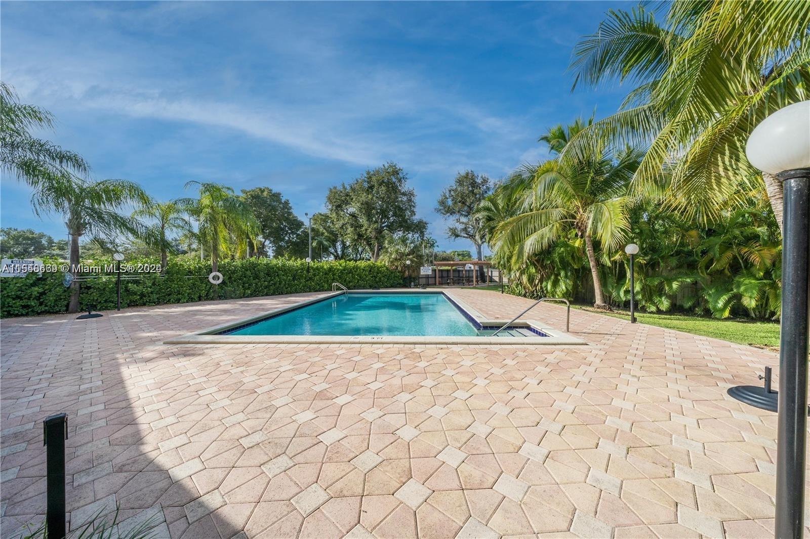 2160 SW 16th Ave 317, Miami, Florida 33145, 1 Bedroom Bedrooms, ,1 BathroomBathrooms,Residential,For Sale,2160 SW 16th Ave 317,A11548669