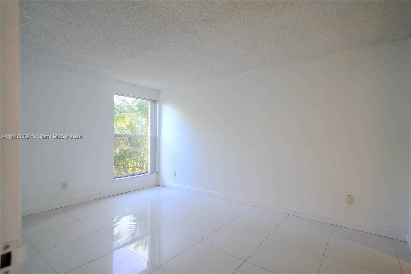 2160 16th Ave, Miami, FL, 33145 United States, 1 Bedroom Bedrooms, ,1 BathroomBathrooms,Residential,For Sale,16th Ave,A11548669