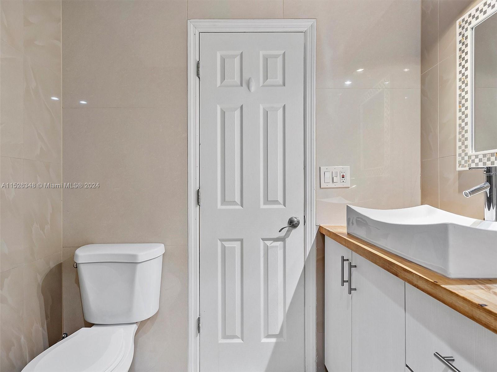 1327 Madison St, Hollywood, Florida 33019, 3 Bedrooms Bedrooms, ,2 BathroomsBathrooms,Residential,For Sale,1327 Madison St,A11526348