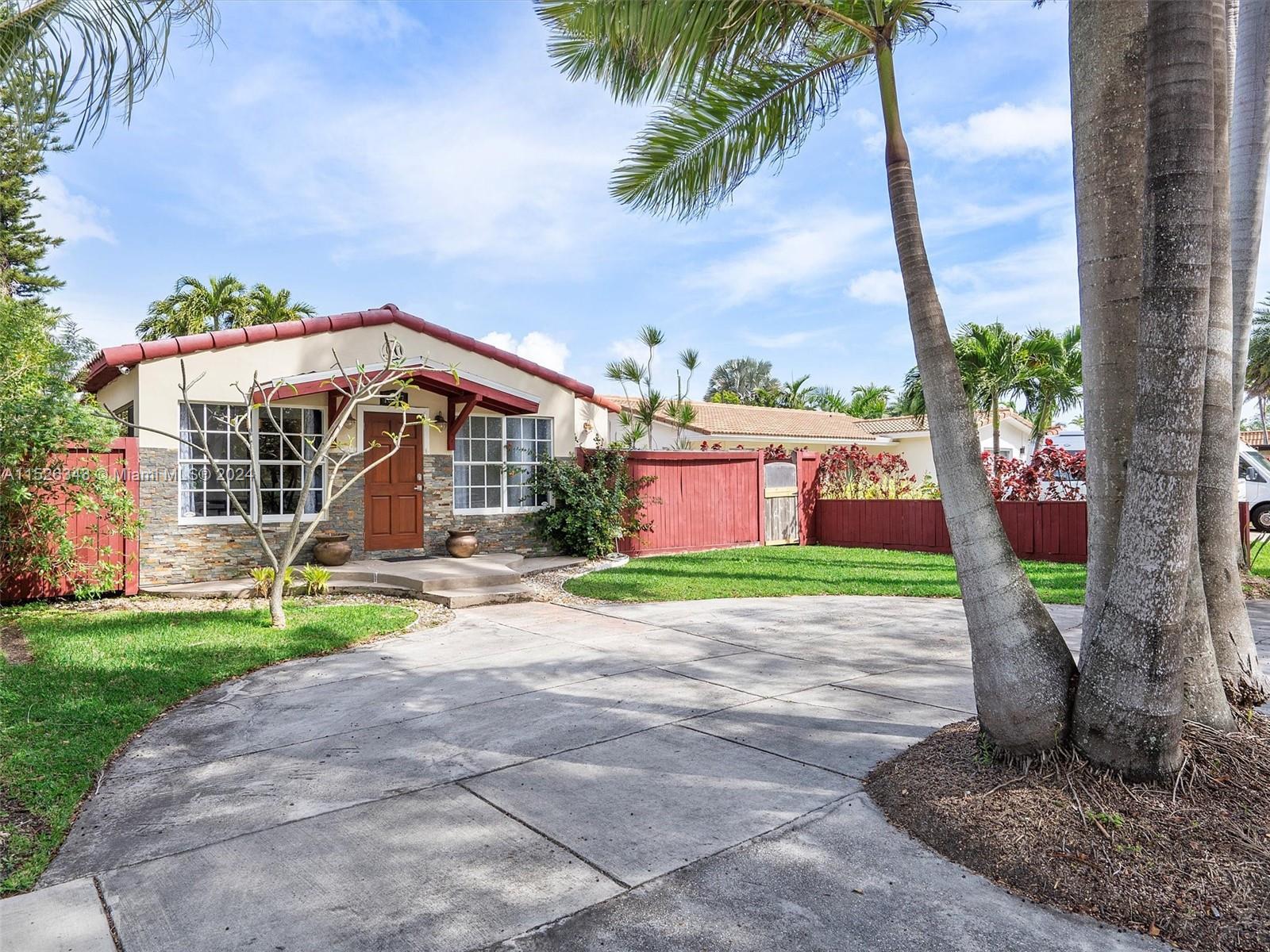 1327 Madison St, Hollywood, Florida 33019, 3 Bedrooms Bedrooms, ,2 BathroomsBathrooms,Residential,For Sale,1327 Madison St,A11526348