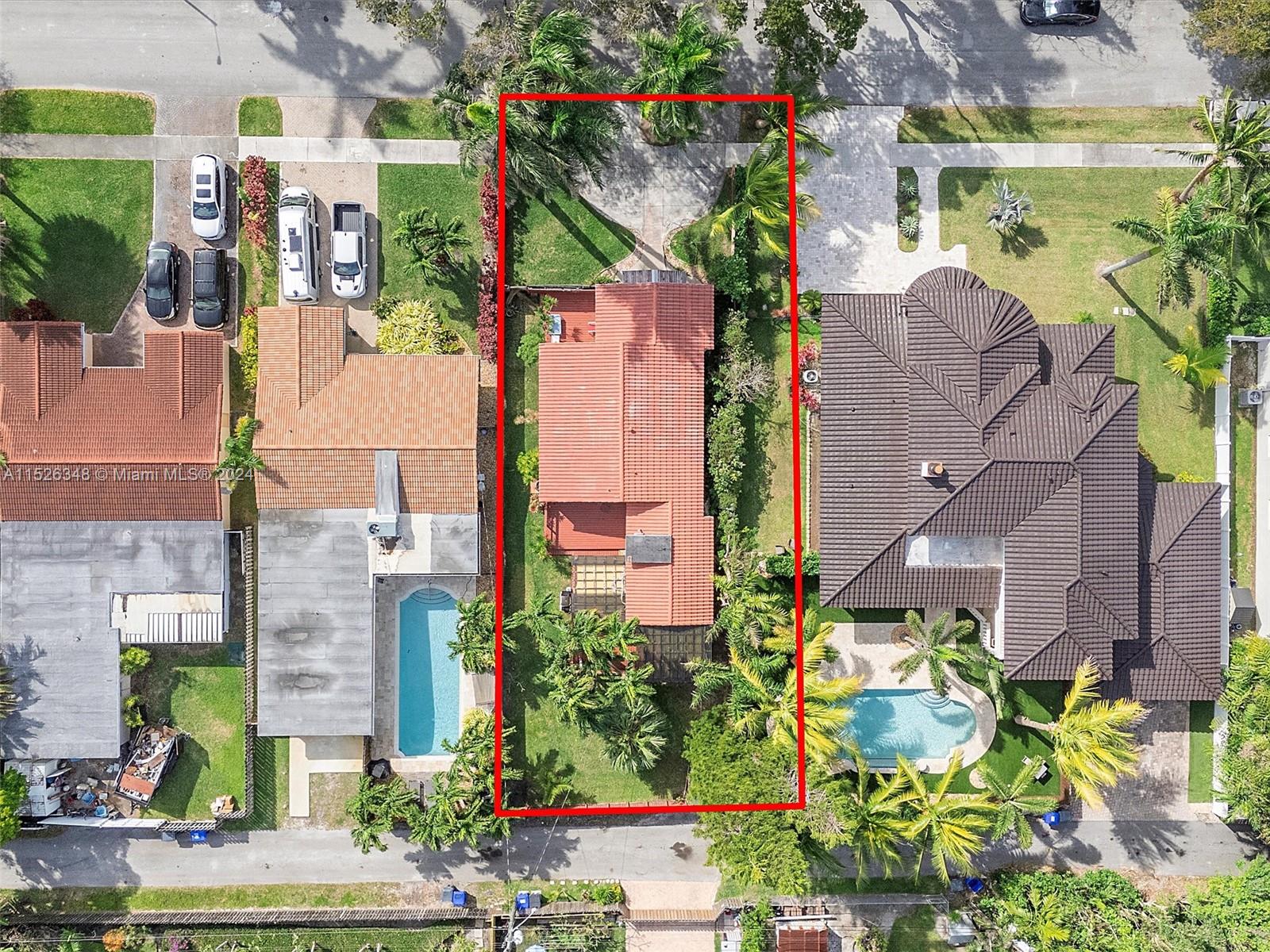 1327 Madison St, Hollywood, Florida 33019, 3 Bedrooms Bedrooms, ,2 BathroomsBathrooms,Residential,For Sale,1327 Madison St,A11526348