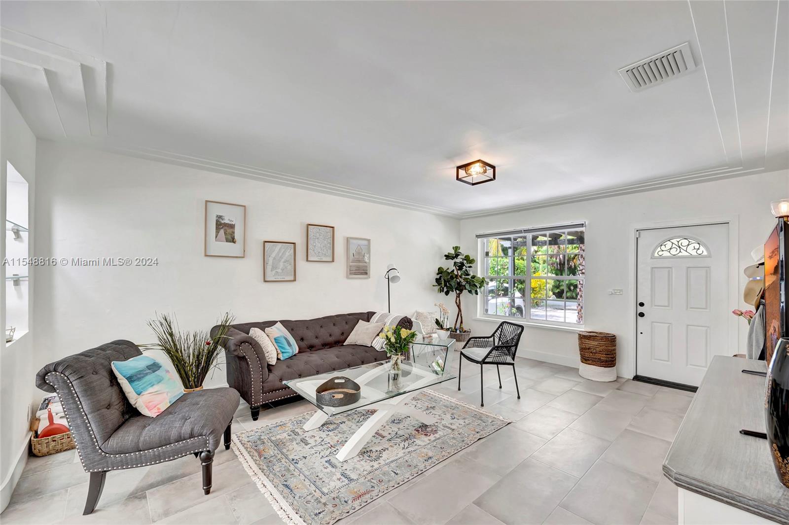 960 NE 74th St, Miami, Florida 33138, 3 Bedrooms Bedrooms, ,2 BathroomsBathrooms,Residential,For Sale,960 NE 74th St,A11548816