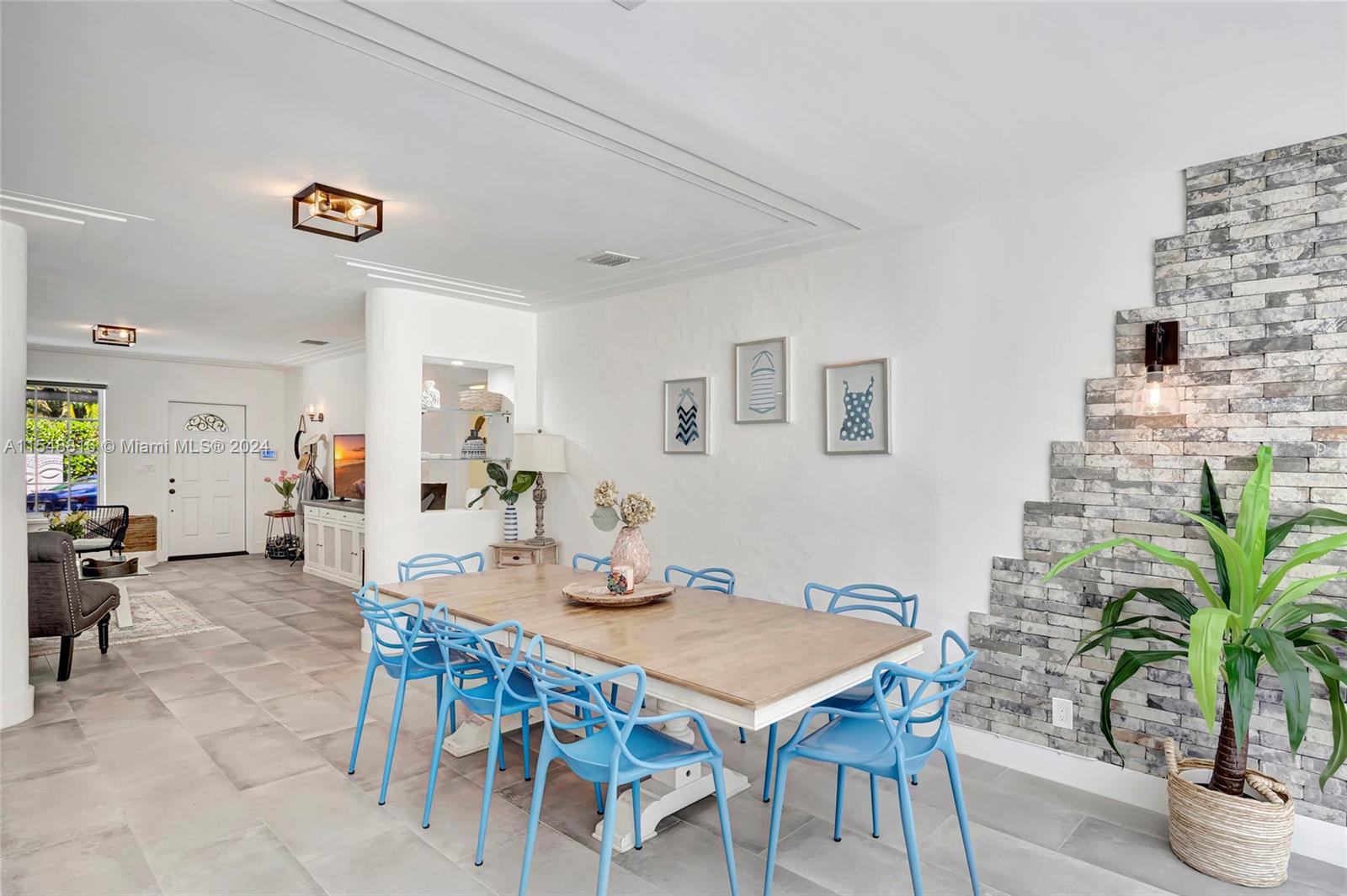 960 NE 74th St, Miami, Florida 33138, 3 Bedrooms Bedrooms, ,2 BathroomsBathrooms,Residential,For Sale,960 NE 74th St,A11548816