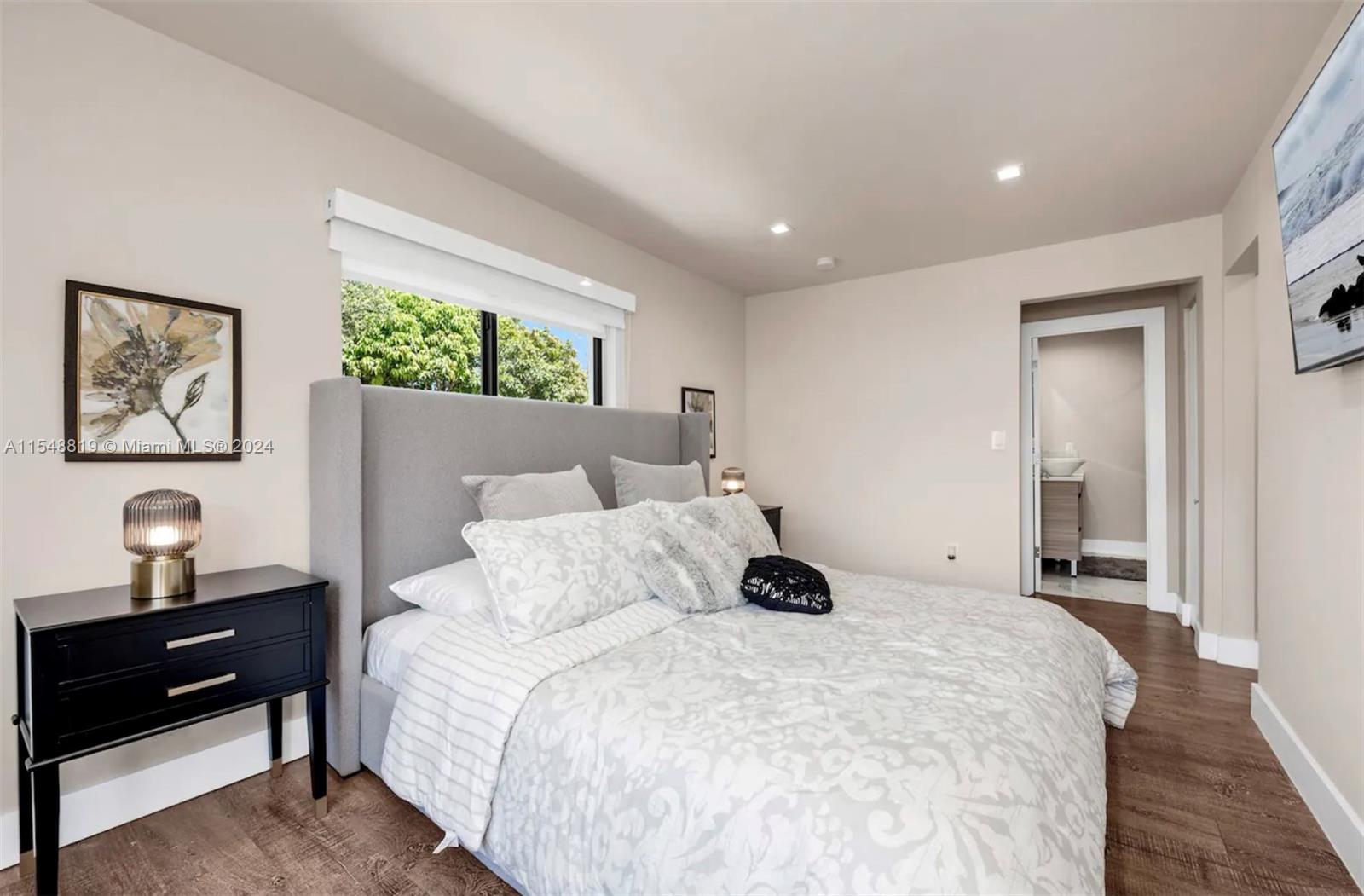 61 NE 50 TE, Miami, Florida 33137, 4 Bedrooms Bedrooms, ,3 BathroomsBathrooms,Residential,For Sale,61 NE 50 TE,A11548819