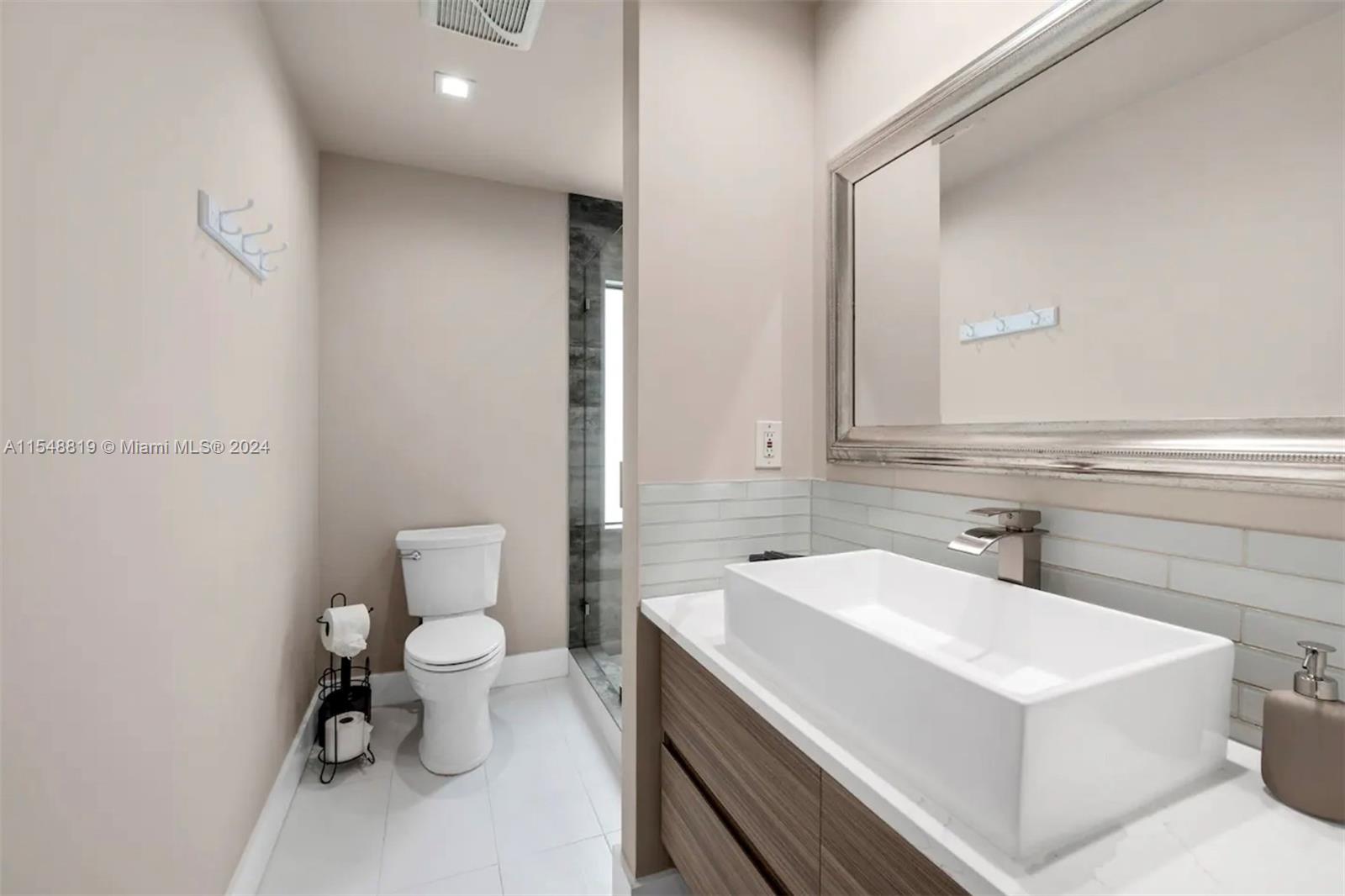 61 NE 50 TE, Miami, Florida 33137, 4 Bedrooms Bedrooms, ,3 BathroomsBathrooms,Residential,For Sale,61 NE 50 TE,A11548819