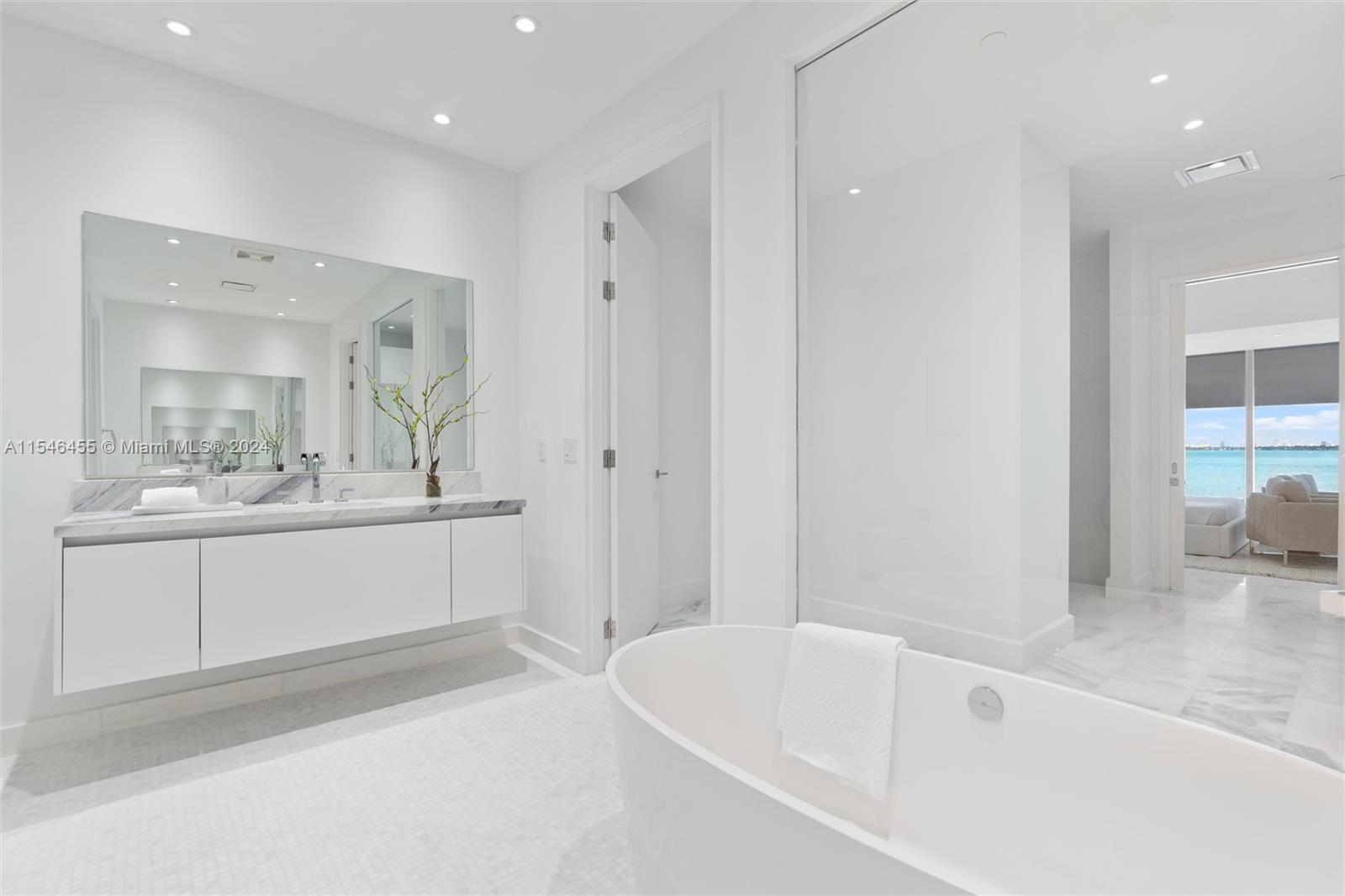 700 NE 26th TERRACE 403, Miami, Florida 33137, 6 Bedrooms Bedrooms, ,6 BathroomsBathrooms,Residential,For Sale,700 NE 26th TERRACE 403,A11546455