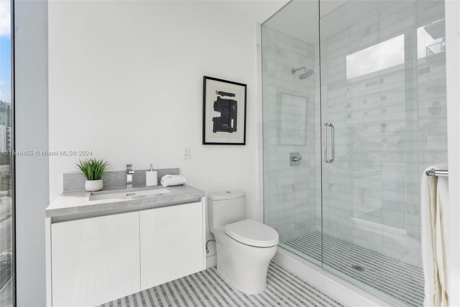 700 NE 26th TERRACE 403, Miami, Florida 33137, 6 Bedrooms Bedrooms, ,6 BathroomsBathrooms,Residential,For Sale,700 NE 26th TERRACE 403,A11546455