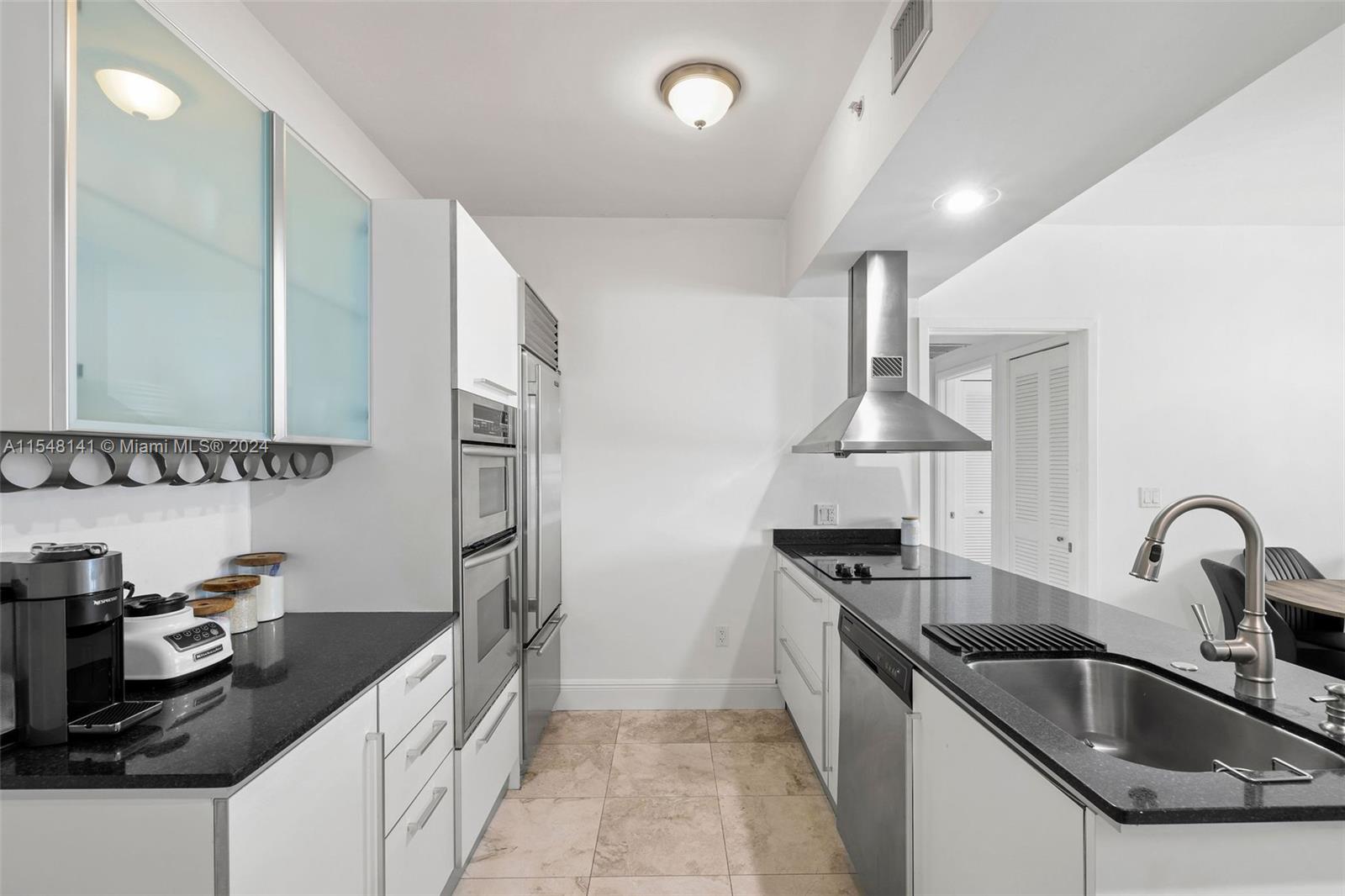 218 SE 14th St 1608, Miami, Florida 33131, 1 Bedroom Bedrooms, ,1 BathroomBathrooms,Residential,For Sale,218 SE 14th St 1608,A11548141