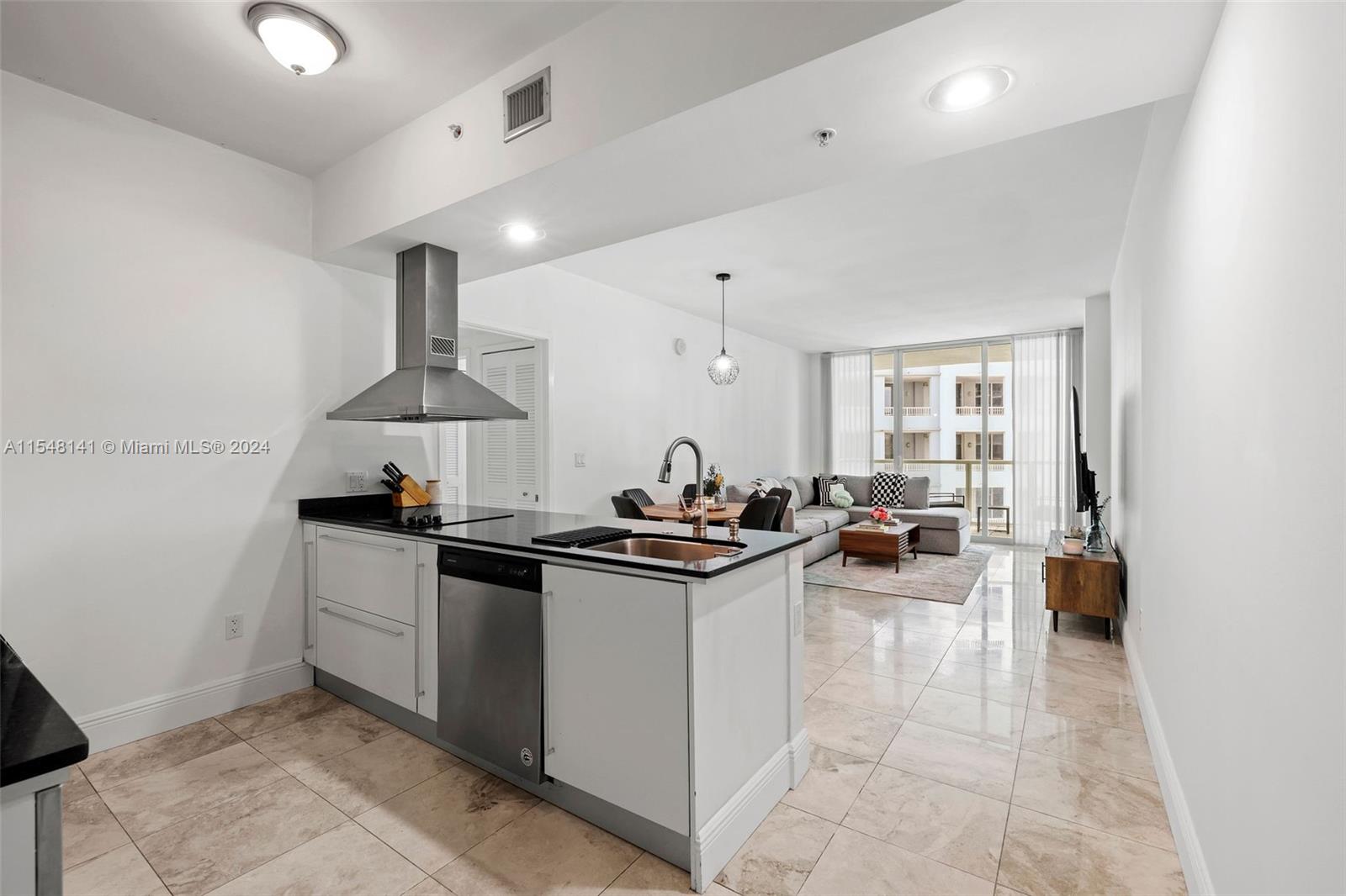 218 SE 14th St 1608, Miami, Florida 33131, 1 Bedroom Bedrooms, ,1 BathroomBathrooms,Residential,For Sale,218 SE 14th St 1608,A11548141