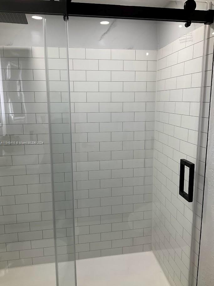 1100 SW 12th St 212, Fort Lauderdale, Florida 33315, ,1 BathroomBathrooms,Residential,For Sale,1100 SW 12th St 212,A11548416