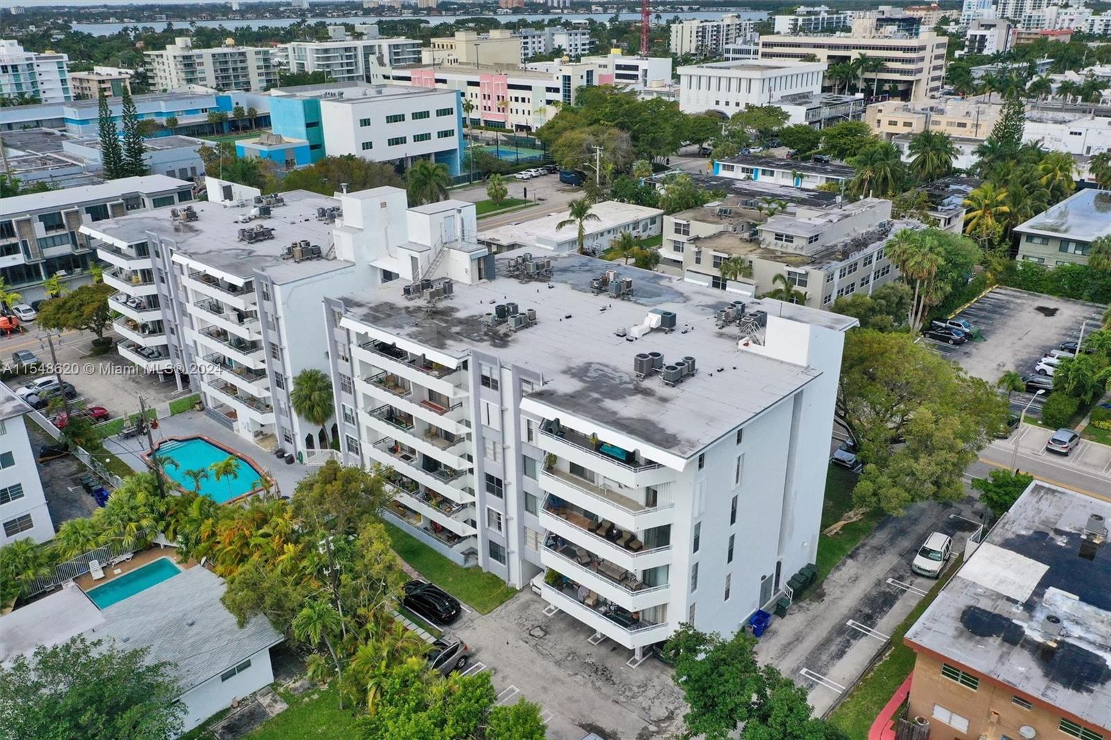 1080 94th St 406, Bay Harbor Islands, Florida 33154, 1 Bedroom Bedrooms, ,1 BathroomBathrooms,Residentiallease,For Rent,1080 94th St 406,A11548620