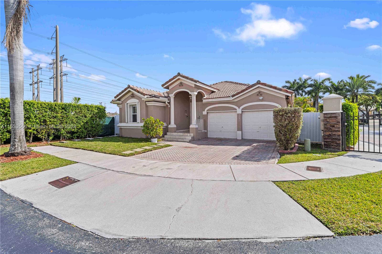 4891 112th Ct, Doral, FL, 33178 United States, 3 Bedrooms Bedrooms, ,2 BathroomsBathrooms,Residential,For Sale,112th Ct,A11533566