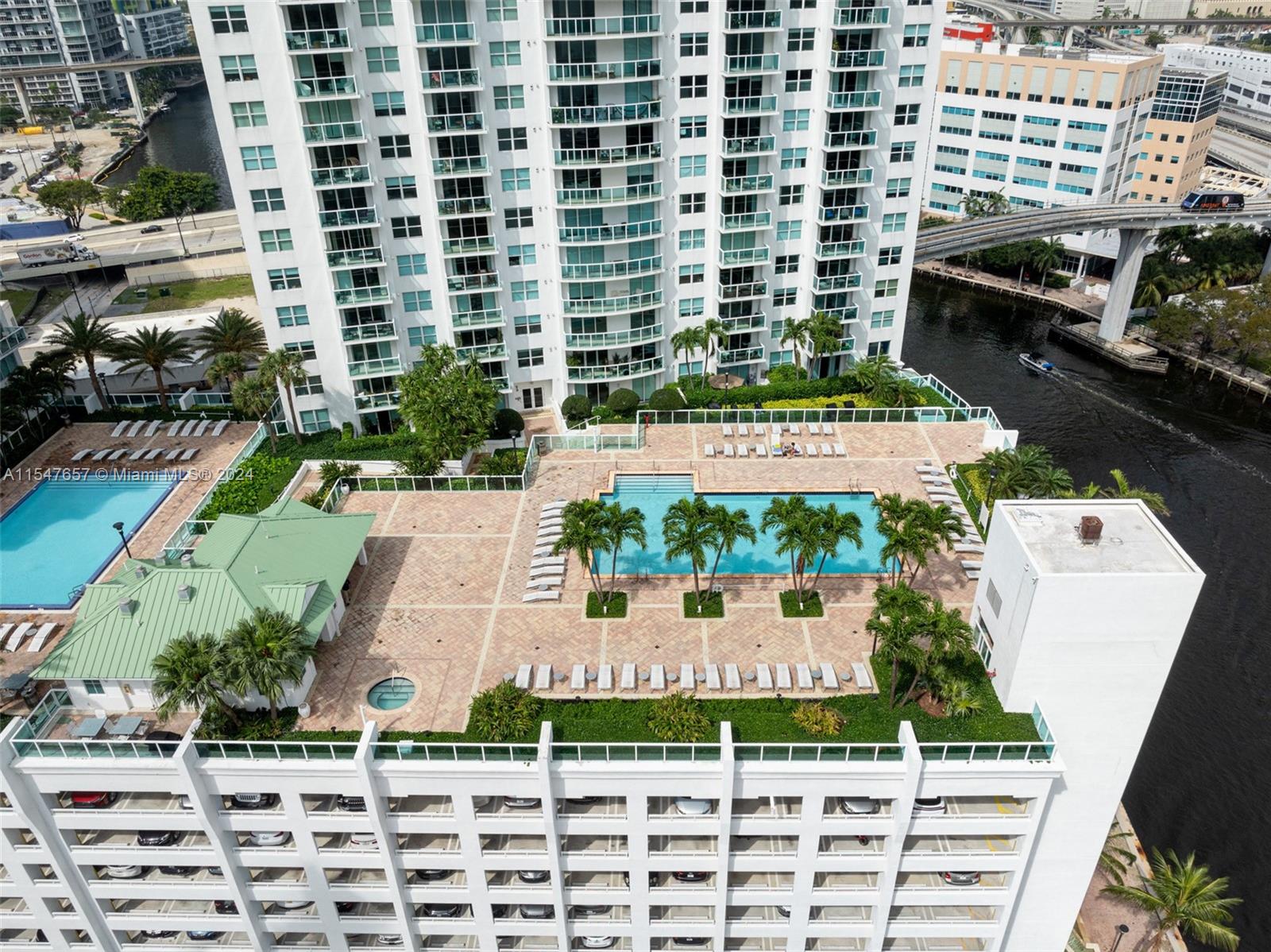 41 5th St, Miami, FL, 33131 United States, 1 Bedroom Bedrooms, ,1 BathroomBathrooms,Residential,For Sale,5th St,A11547657