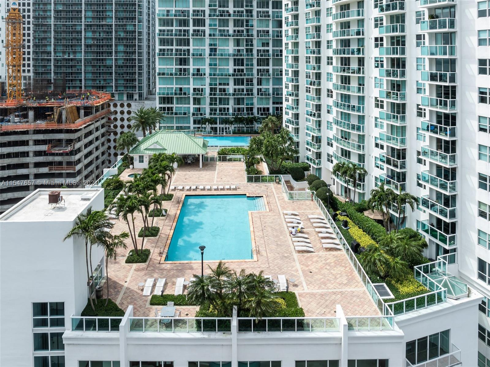41 SE 5th St 1815, Miami, Florida 33131, 1 Bedroom Bedrooms, 1 Room Rooms,1 BathroomBathrooms,Residential,For Sale,41 SE 5th St 1815,A11547657