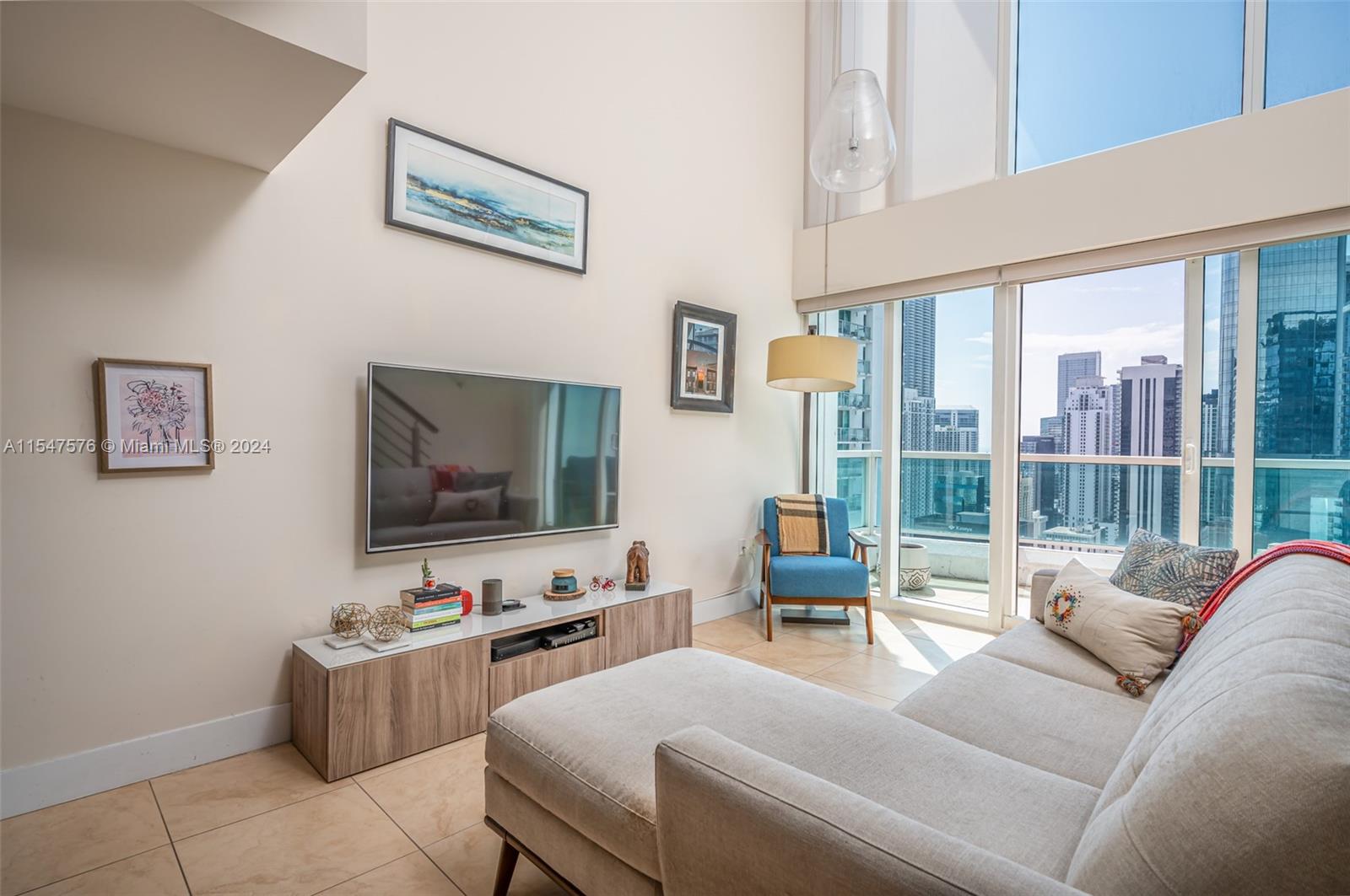 41 5th St, Miami, FL, 33131 United States, 1 Bedroom Bedrooms, ,1 BathroomBathrooms,Residential,For Sale,5th St,A11547576