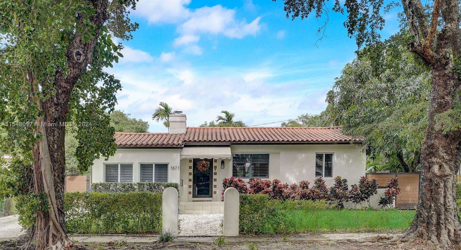 1871 SW 21st Ter, Miami, Florida 33145, 3 Bedrooms Bedrooms, ,2 BathroomsBathrooms,Residential,For Sale,1871 SW 21st Ter,A11548097