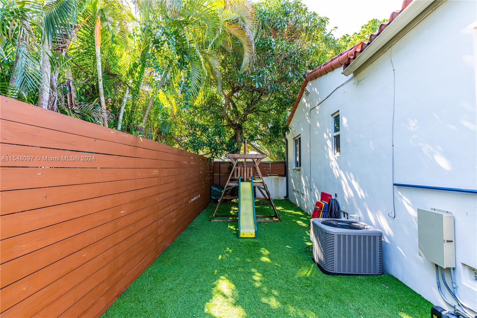 1871 SW 21st Ter, Miami, Florida 33145, 3 Bedrooms Bedrooms, ,2 BathroomsBathrooms,Residential,For Sale,1871 SW 21st Ter,A11548097