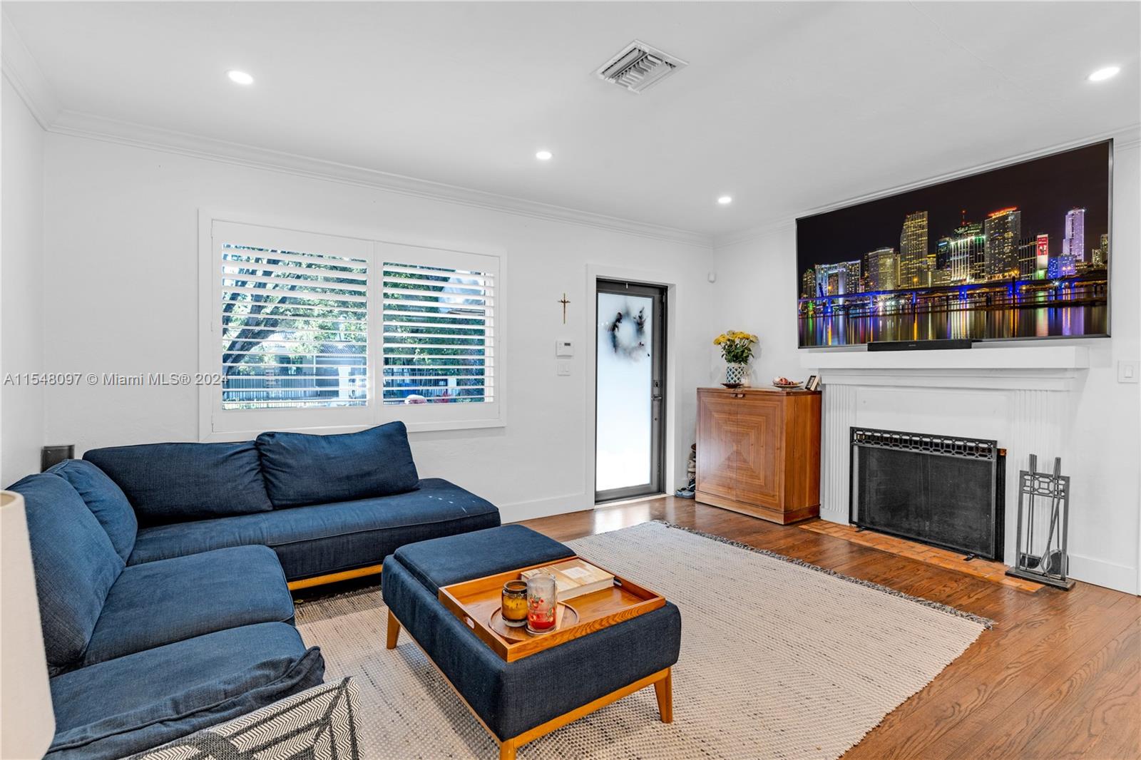1871 SW 21st Ter, Miami, Florida 33145, 3 Bedrooms Bedrooms, ,2 BathroomsBathrooms,Residential,For Sale,1871 SW 21st Ter,A11548097