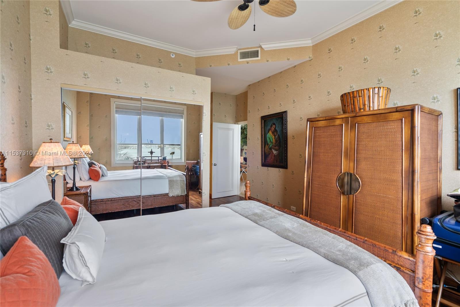 888 Brickell Key Dr 408, Miami, Florida 33131, 2 Bedrooms Bedrooms, ,2 BathroomsBathrooms,Residential,For Sale,888 Brickell Key Dr 408,A11537910