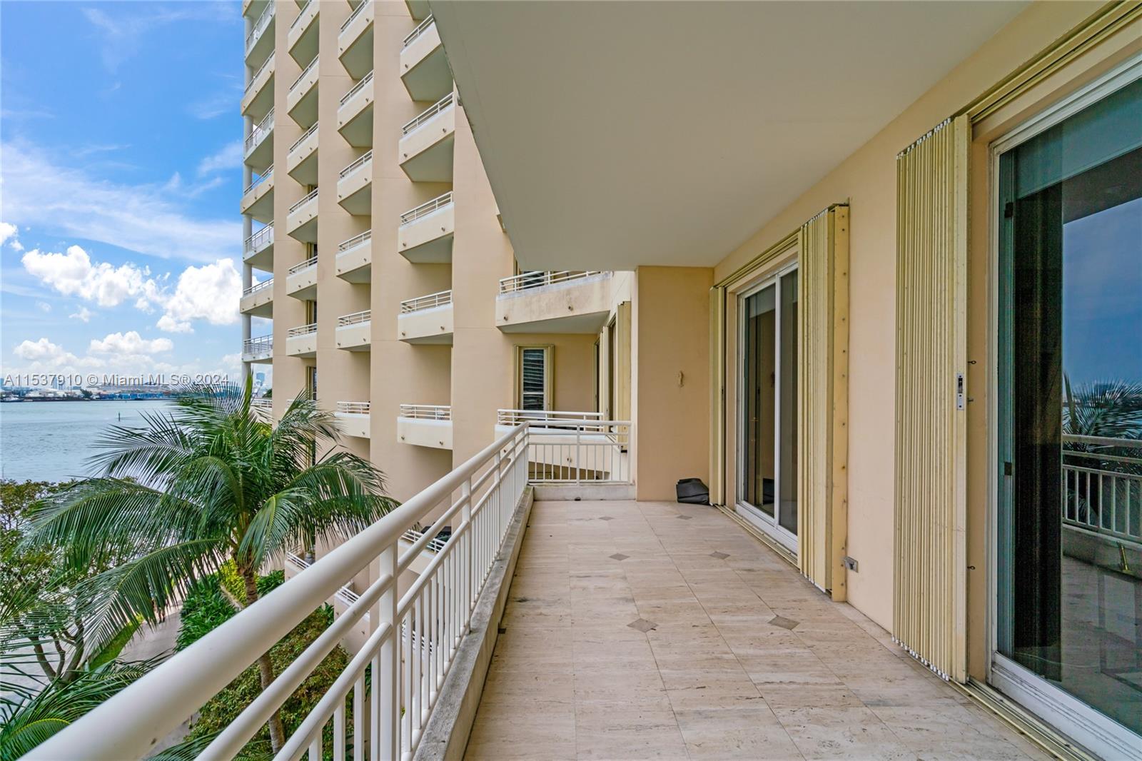 888 Brickell Key Dr 408, Miami, Florida 33131, 2 Bedrooms Bedrooms, ,2 BathroomsBathrooms,Residential,For Sale,888 Brickell Key Dr 408,A11537910