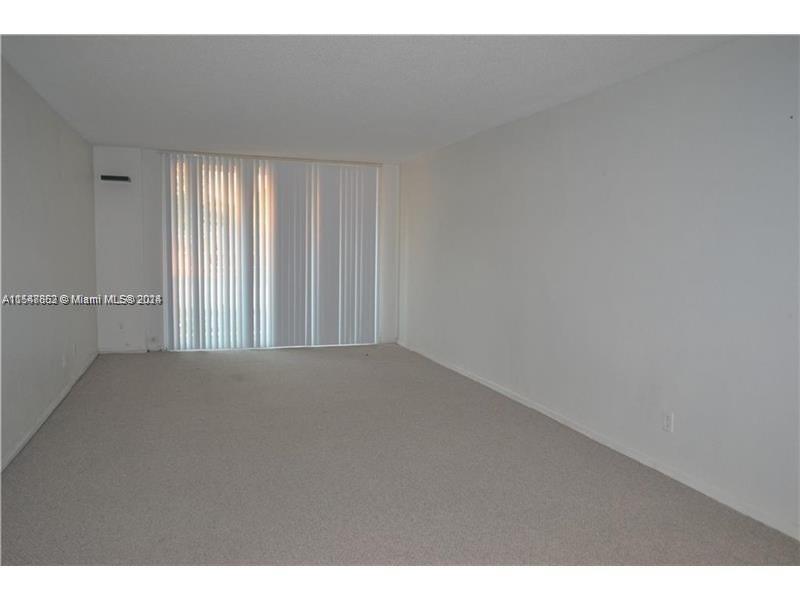 19390 Collins ave 203, Sunny Isles Beach, Florida 33160, 1 Bedroom Bedrooms, ,1 BathroomBathrooms,Residentiallease,For Rent,19390 Collins ave 203,A11548852